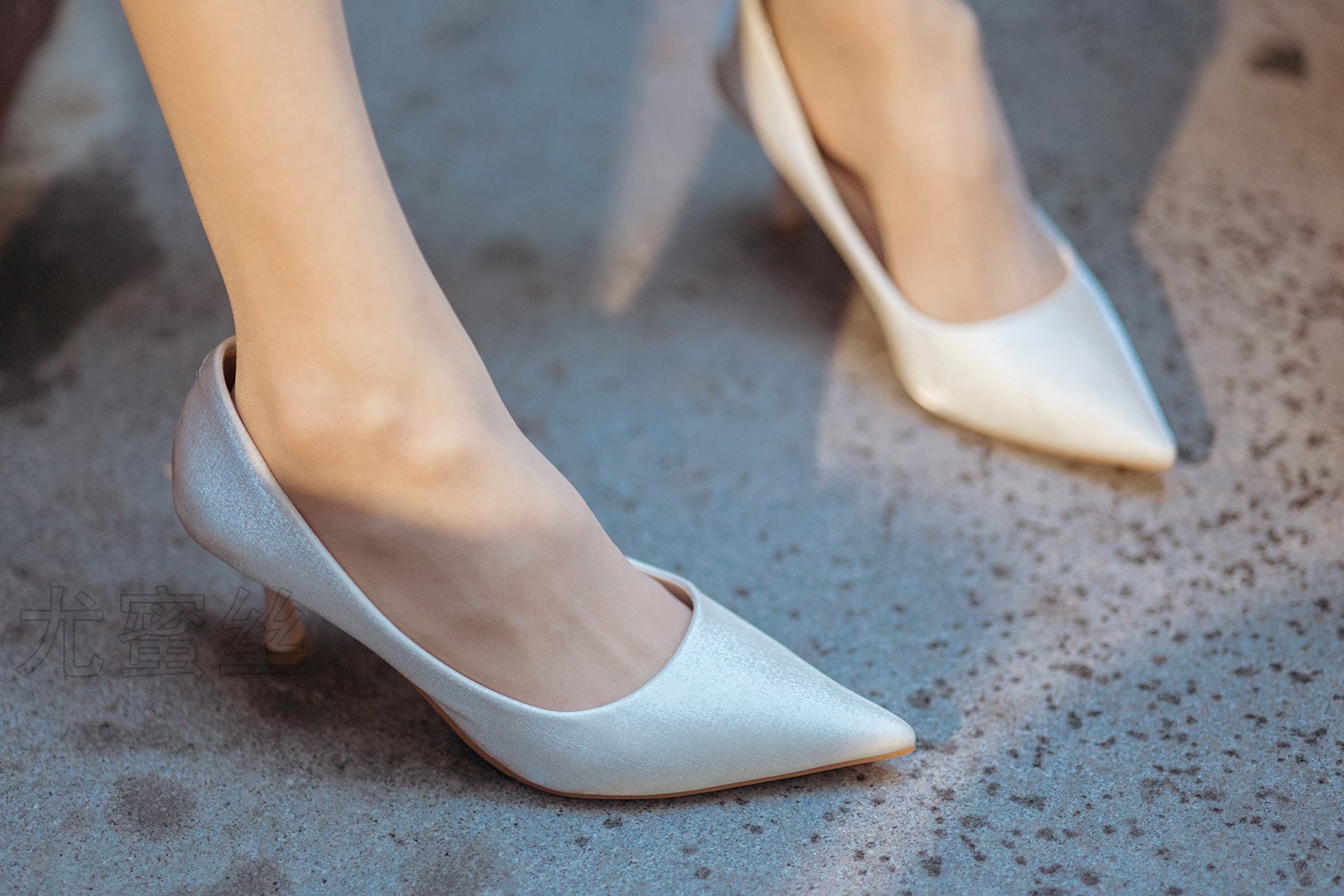 图片[67]-尤蜜丝 NO.085 穿搭推广展示图集[70P] – 速更版-美库