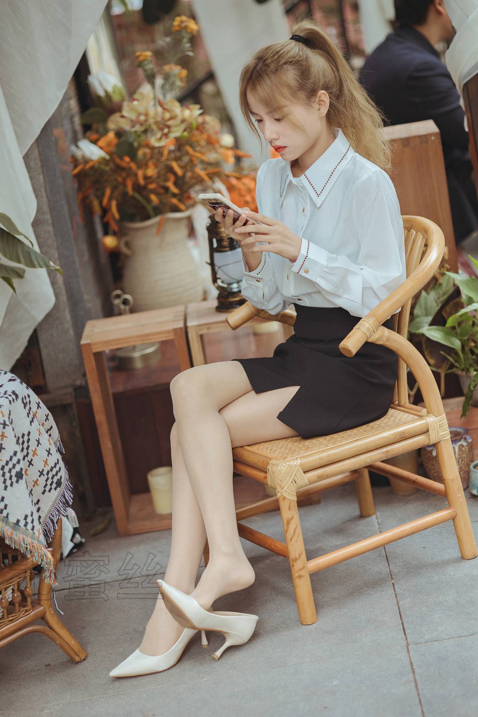 图片[71]-尤蜜丝 NO.085 穿搭推广展示图集[70P] – 速更版-美库