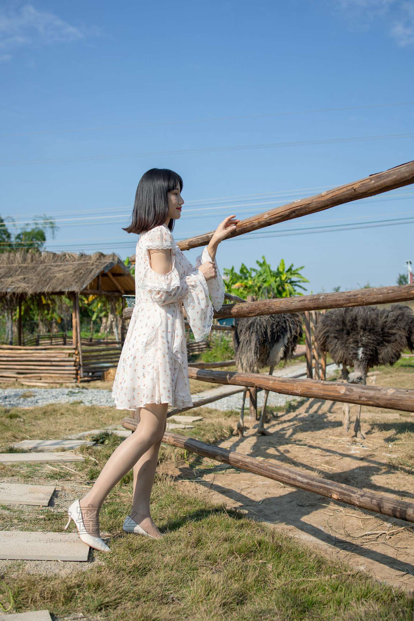 图片[13]-尤蜜丝 NO.086 穿搭推广展示图集[76P] – 速更版-美库