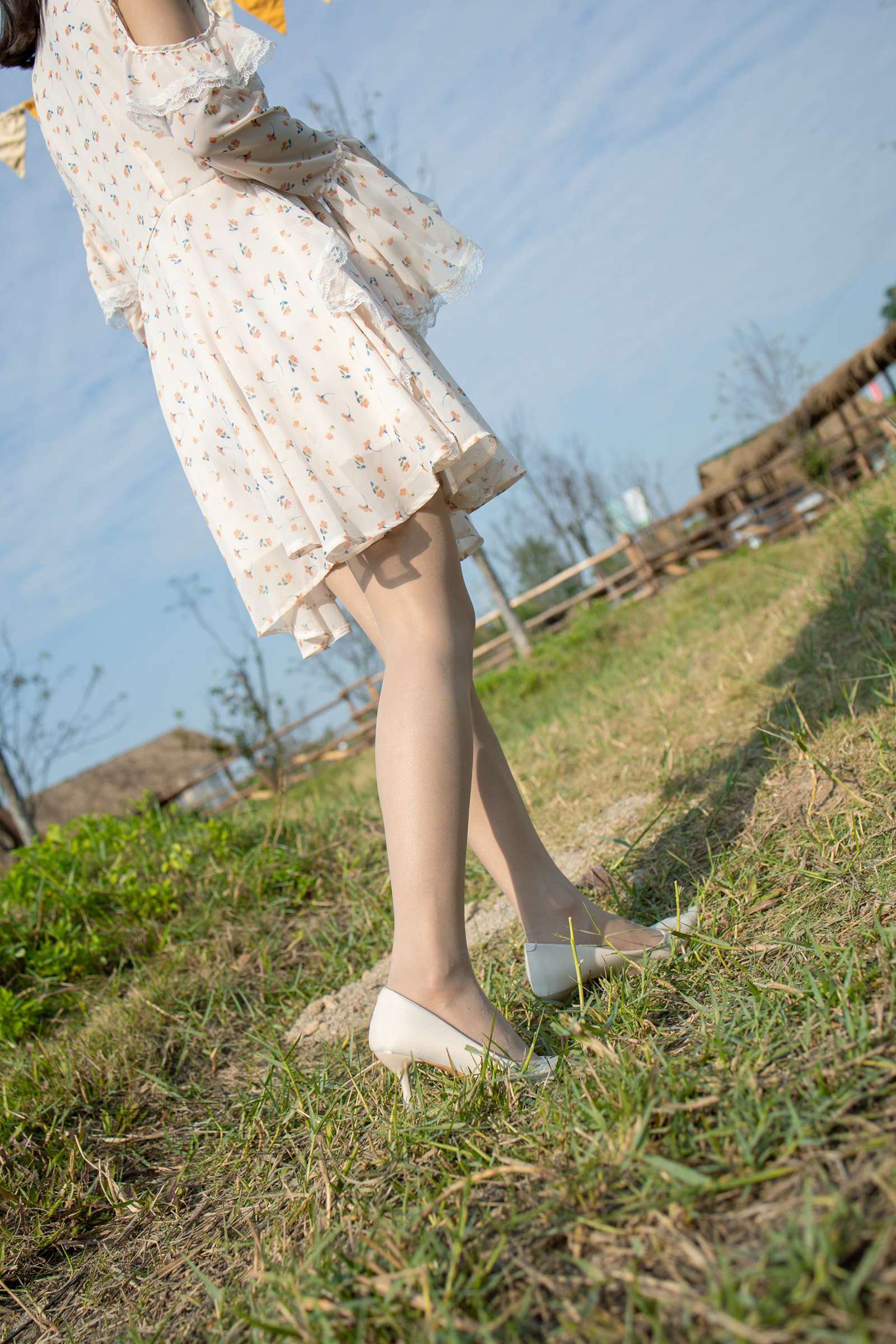 图片[29]-尤蜜丝 NO.086 穿搭推广展示图集[76P] – 速更版-美库