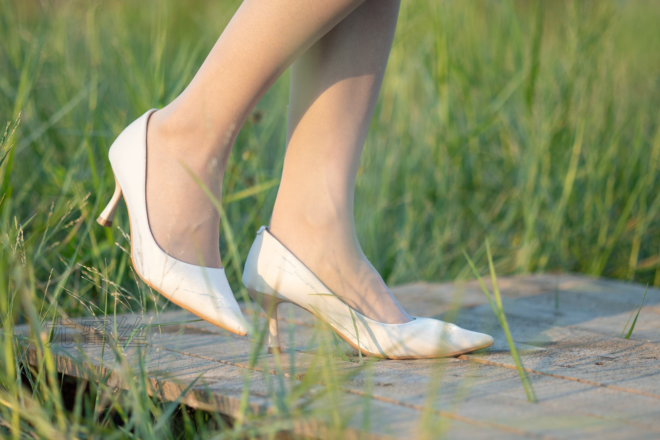 图片[73]-尤蜜丝 NO.086 穿搭推广展示图集[76P] – 速更版-美库