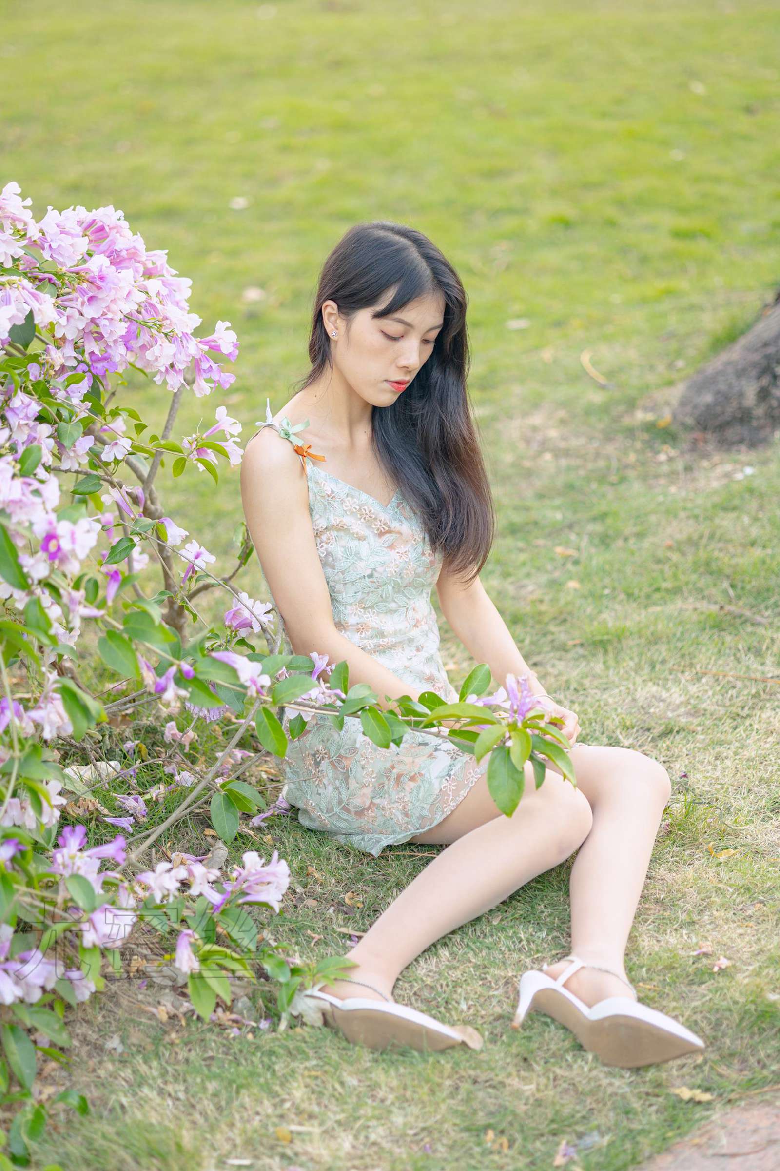 图片[86]-尤蜜丝 NO.087 穿搭推广展示图集[101P] – 速更版-美库