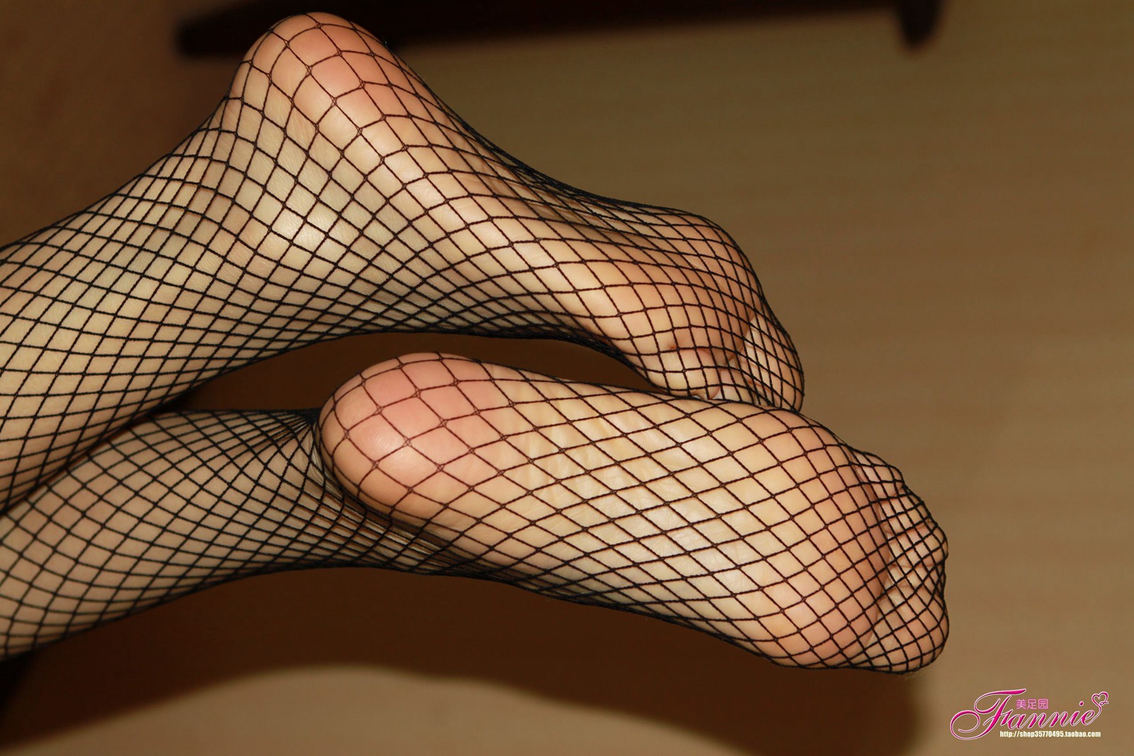 图片[49]-Fannie芬妮每足园 No.456 网不住的风情 黑网3[62P] – 速更版-美库