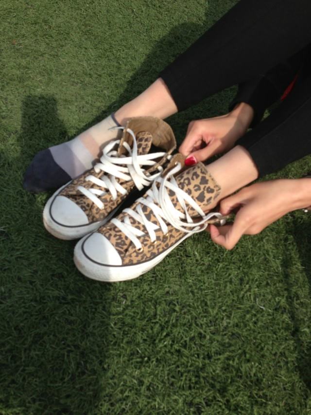 图片[24]-织梦行影@NO.019-第十九期 操场棉袜帆布鞋（豹纹）[45P] – 速更版-美库