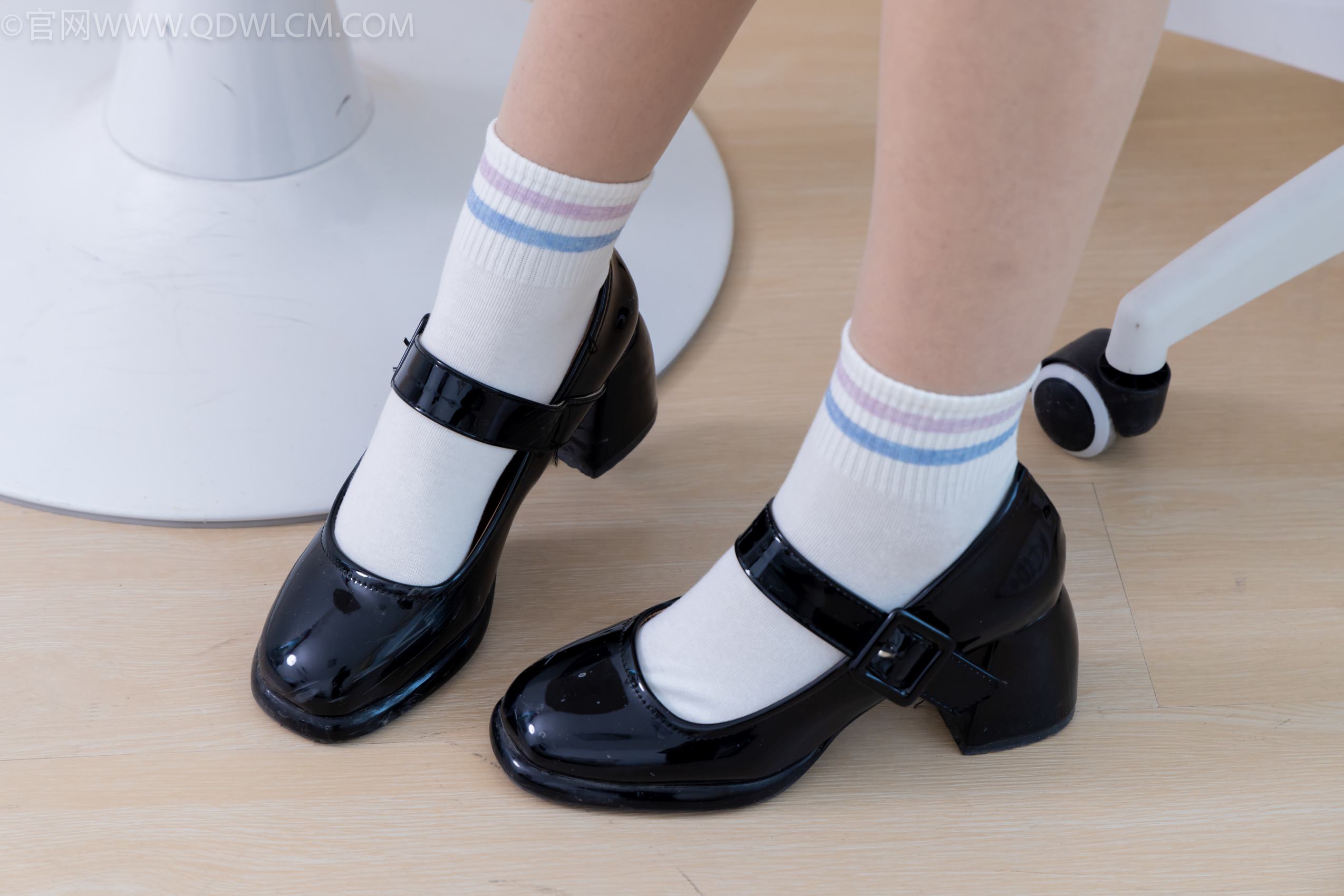 图片[34]-物恋传媒 NO.1934 茹茹-山茶花[156P] – 速更版-美库