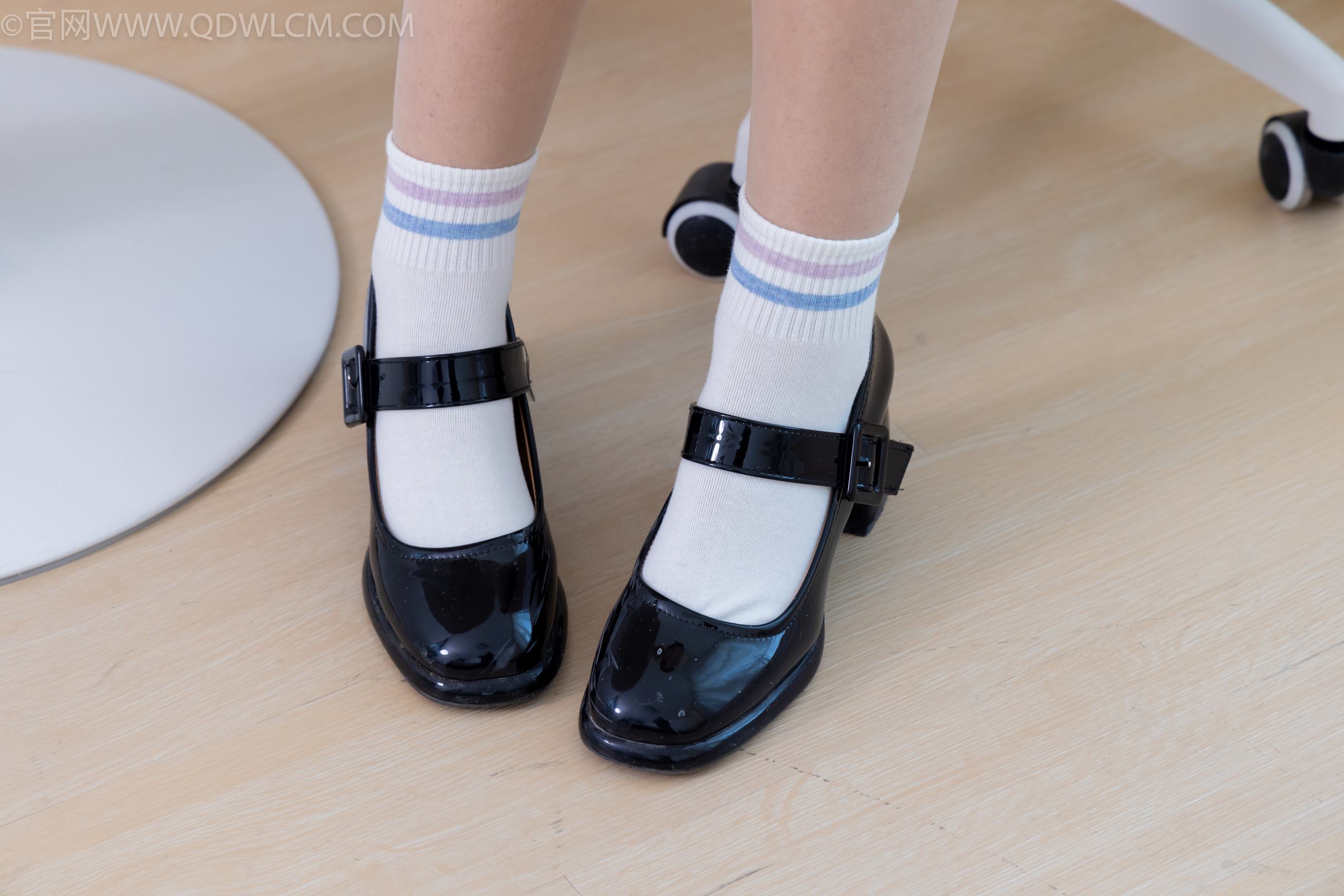 图片[35]-物恋传媒 NO.1934 茹茹-山茶花[156P] – 速更版-美库