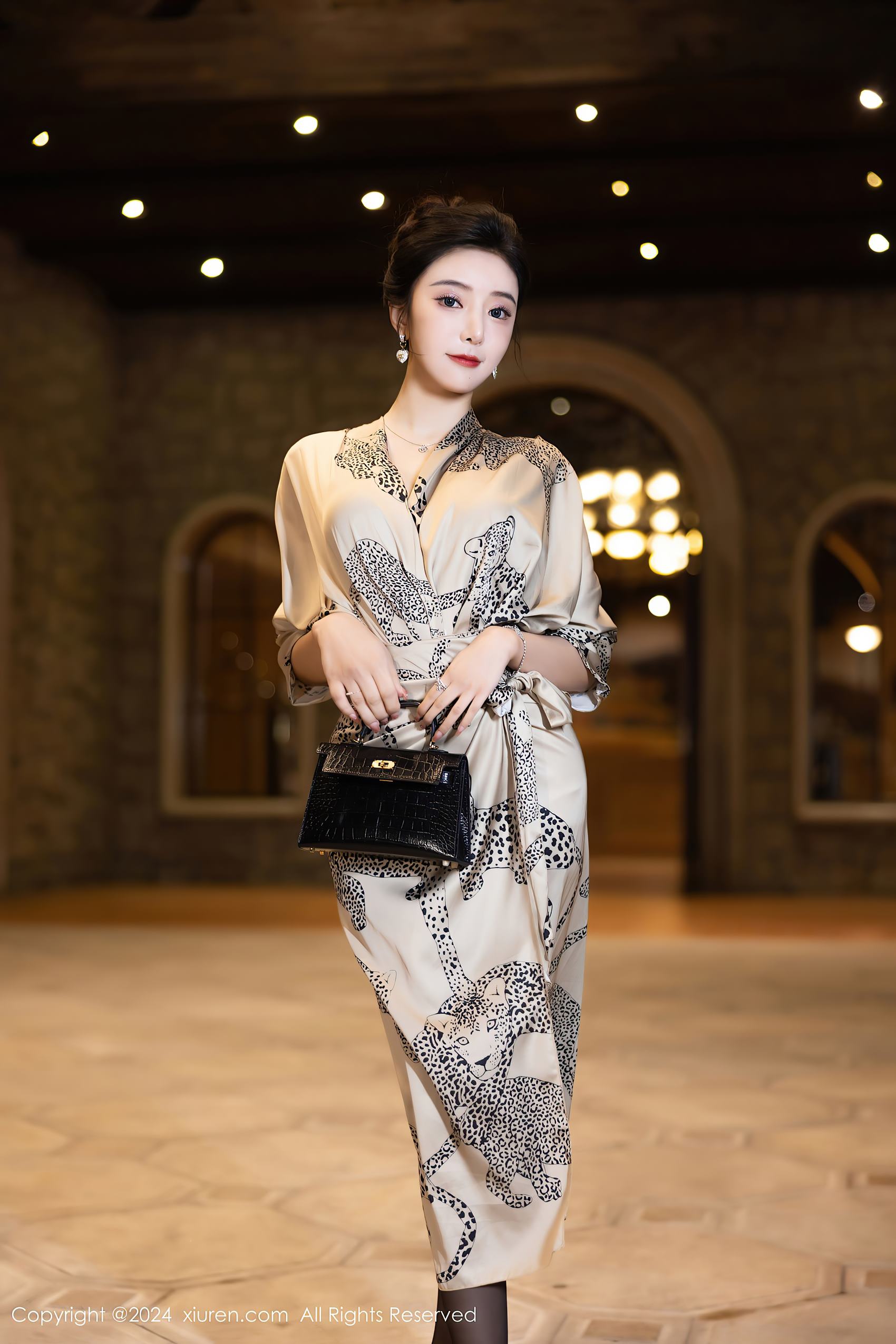 图片[54]-[Xiuren秀人网]2024.05.09 NO.8510 王馨瑶yanni 富家女出山 [68+1P] – 速更版-美库