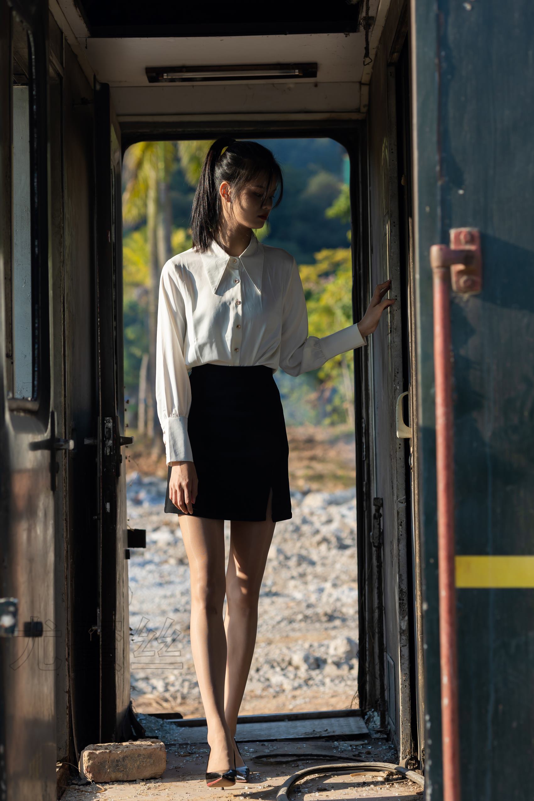 图片[21]-尤蜜丝 NO.089 穿搭推广展示图集[102P] – 速更版-美库