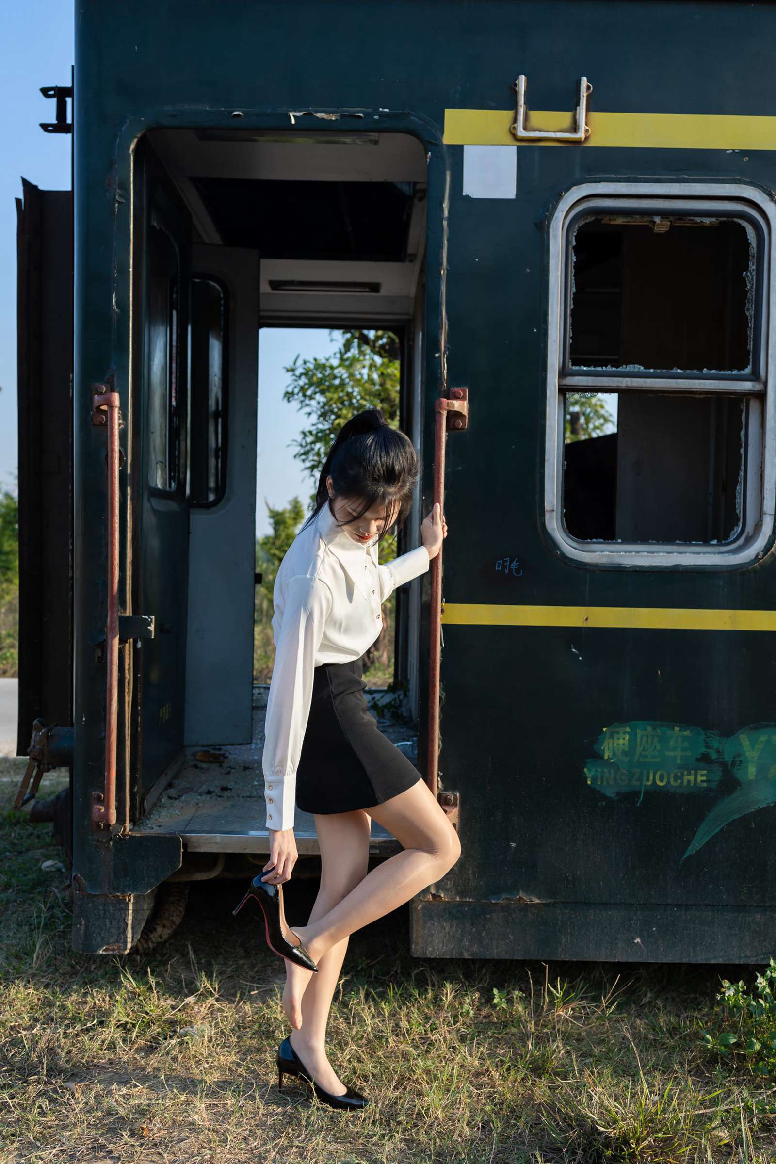 图片[62]-尤蜜丝 NO.089 穿搭推广展示图集[102P] – 速更版-美库