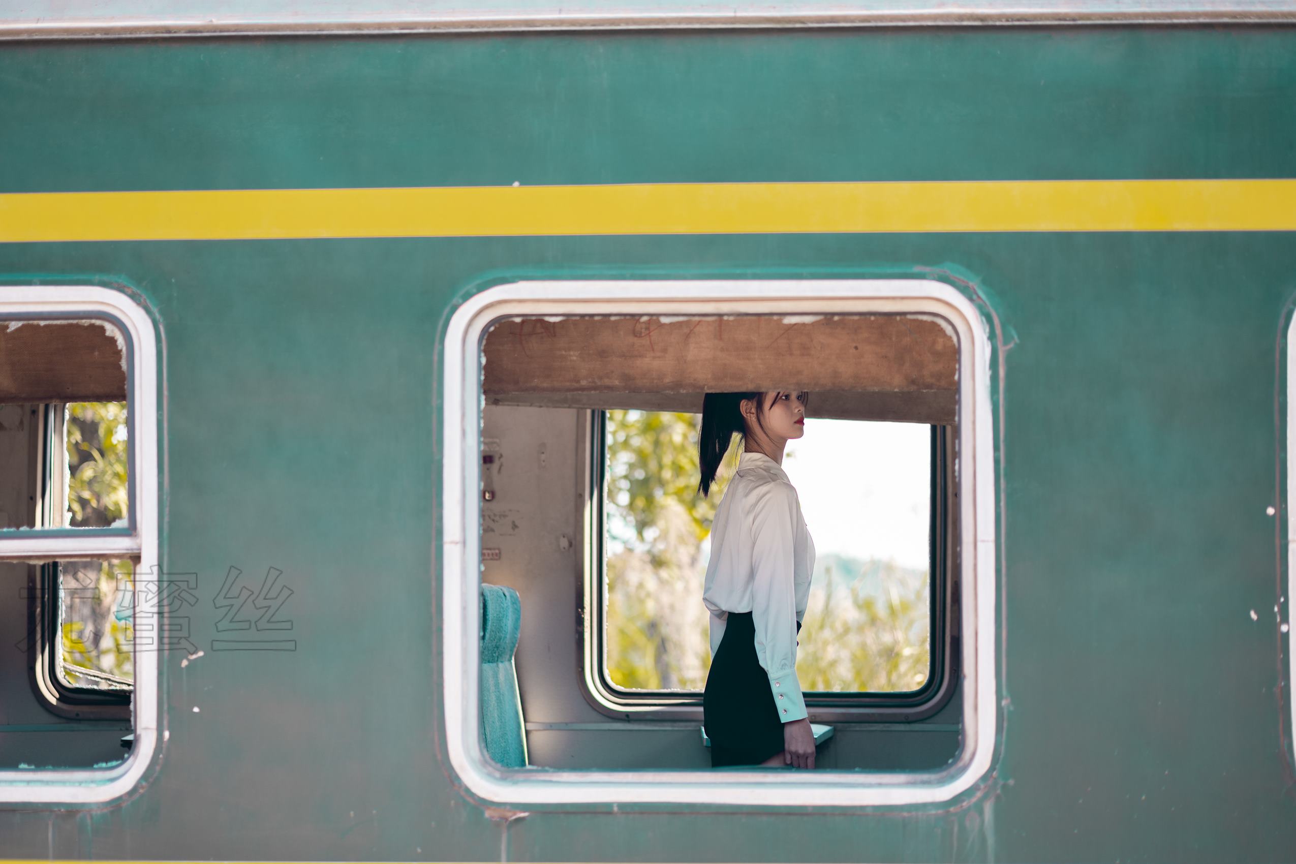 图片[103]-尤蜜丝 NO.089 穿搭推广展示图集[102P] – 速更版-美库