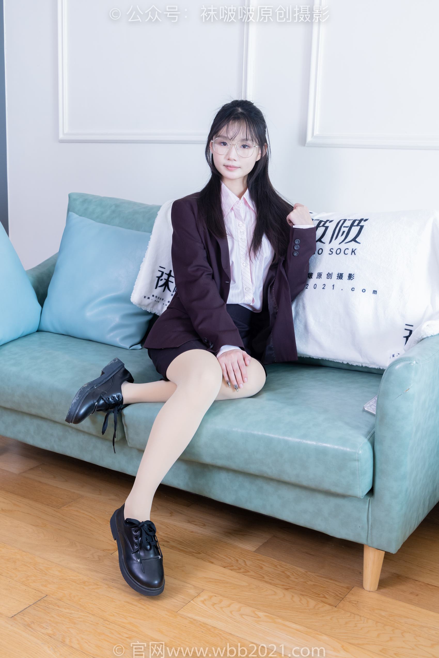 图片[16]-[BoBoSocks袜啵啵]NO.362 甜甜圈-两双皮鞋、厚肉丝、厚黑丝、ol制服[230P] – 速更版-美库