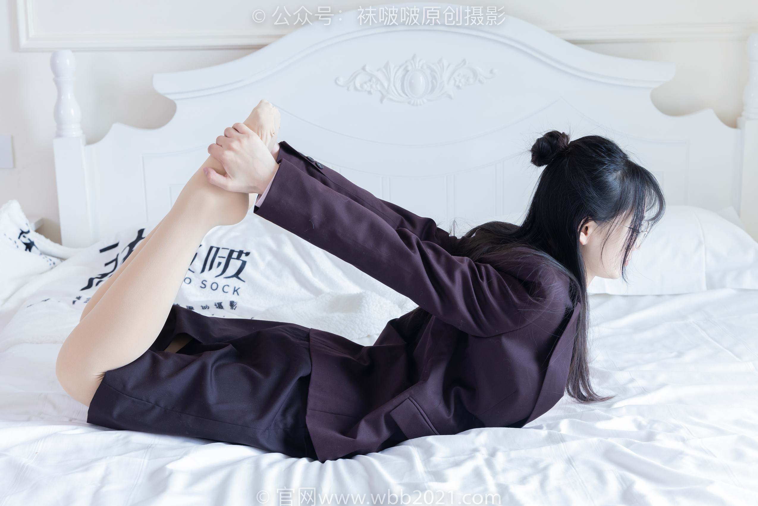 图片[32]-[BoBoSocks袜啵啵]NO.362 甜甜圈-两双皮鞋、厚肉丝、厚黑丝、ol制服[230P] – 速更版-美库