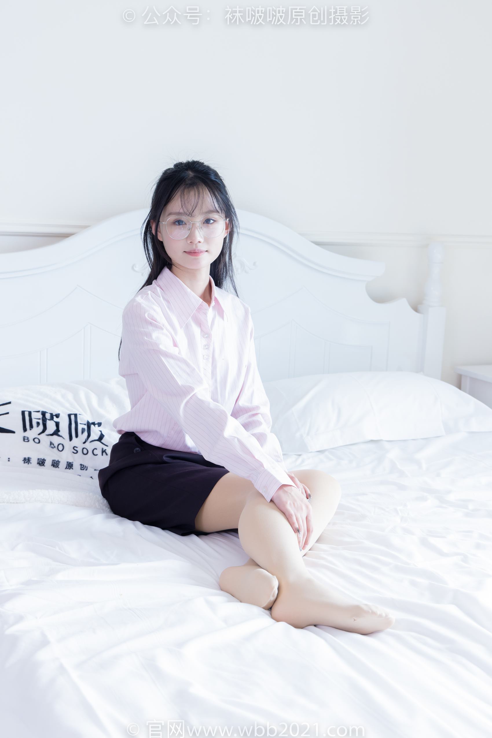 图片[49]-[BoBoSocks袜啵啵]NO.362 甜甜圈-两双皮鞋、厚肉丝、厚黑丝、ol制服[230P] – 速更版-美库