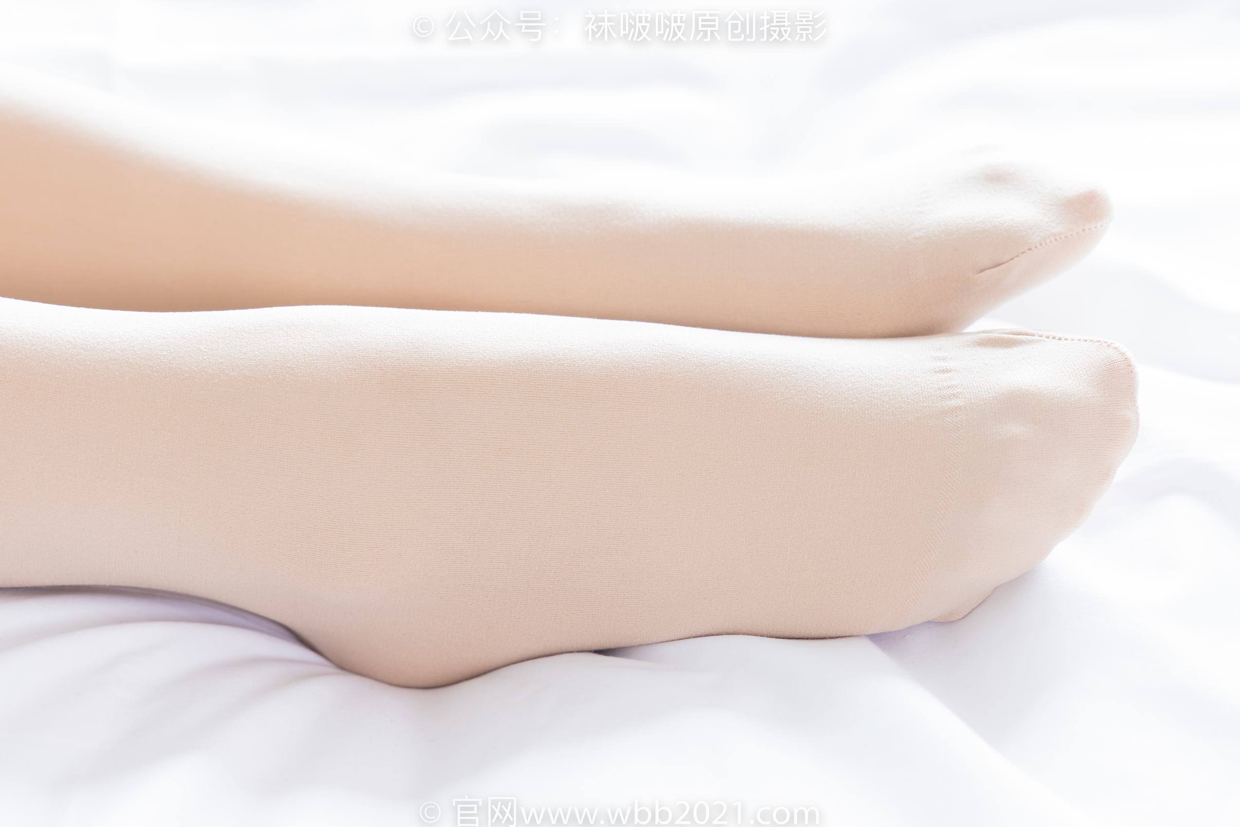 图片[57]-[BoBoSocks袜啵啵]NO.362 甜甜圈-两双皮鞋、厚肉丝、厚黑丝、ol制服[230P] – 速更版-美库