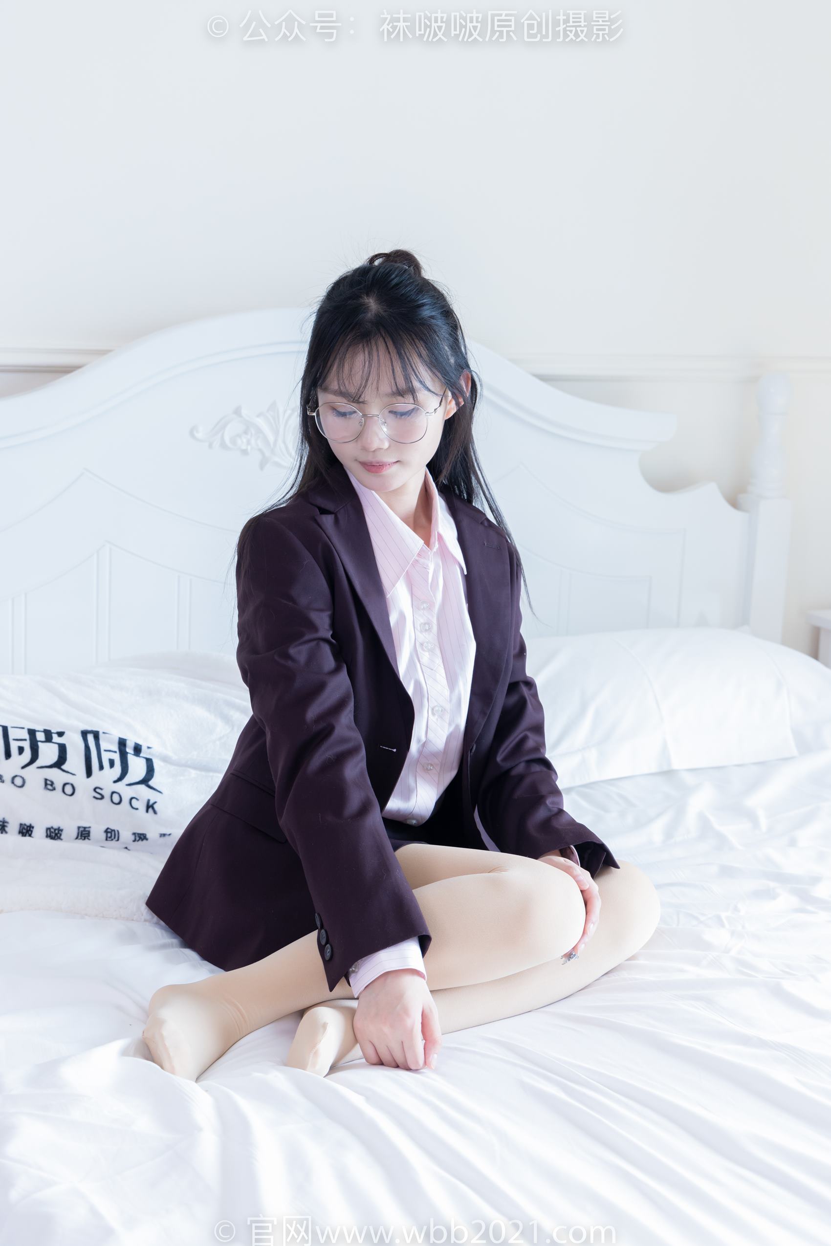 图片[66]-[BoBoSocks袜啵啵]NO.362 甜甜圈-两双皮鞋、厚肉丝、厚黑丝、ol制服[230P] – 速更版-美库