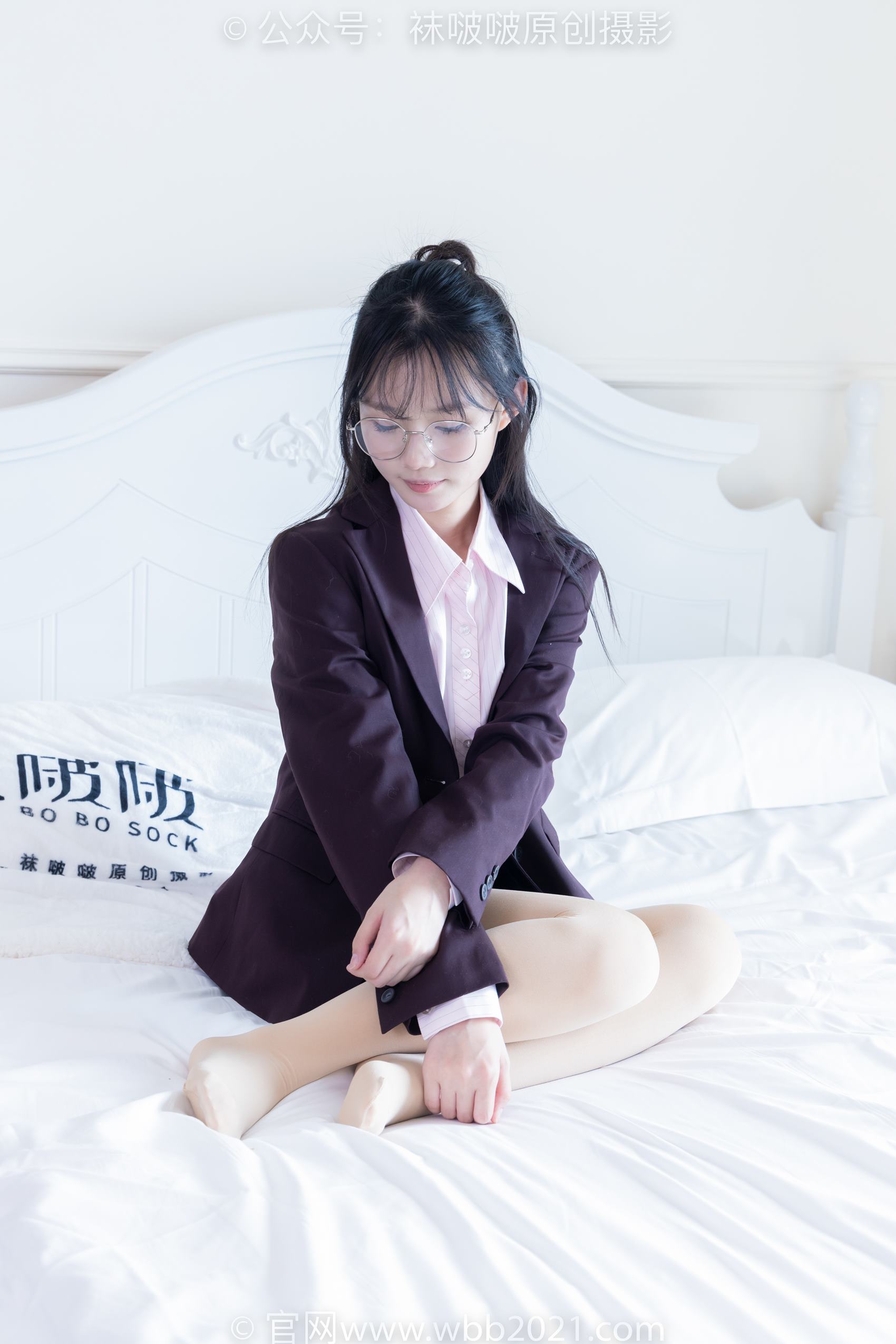 图片[67]-[BoBoSocks袜啵啵]NO.362 甜甜圈-两双皮鞋、厚肉丝、厚黑丝、ol制服[230P] – 速更版-美库