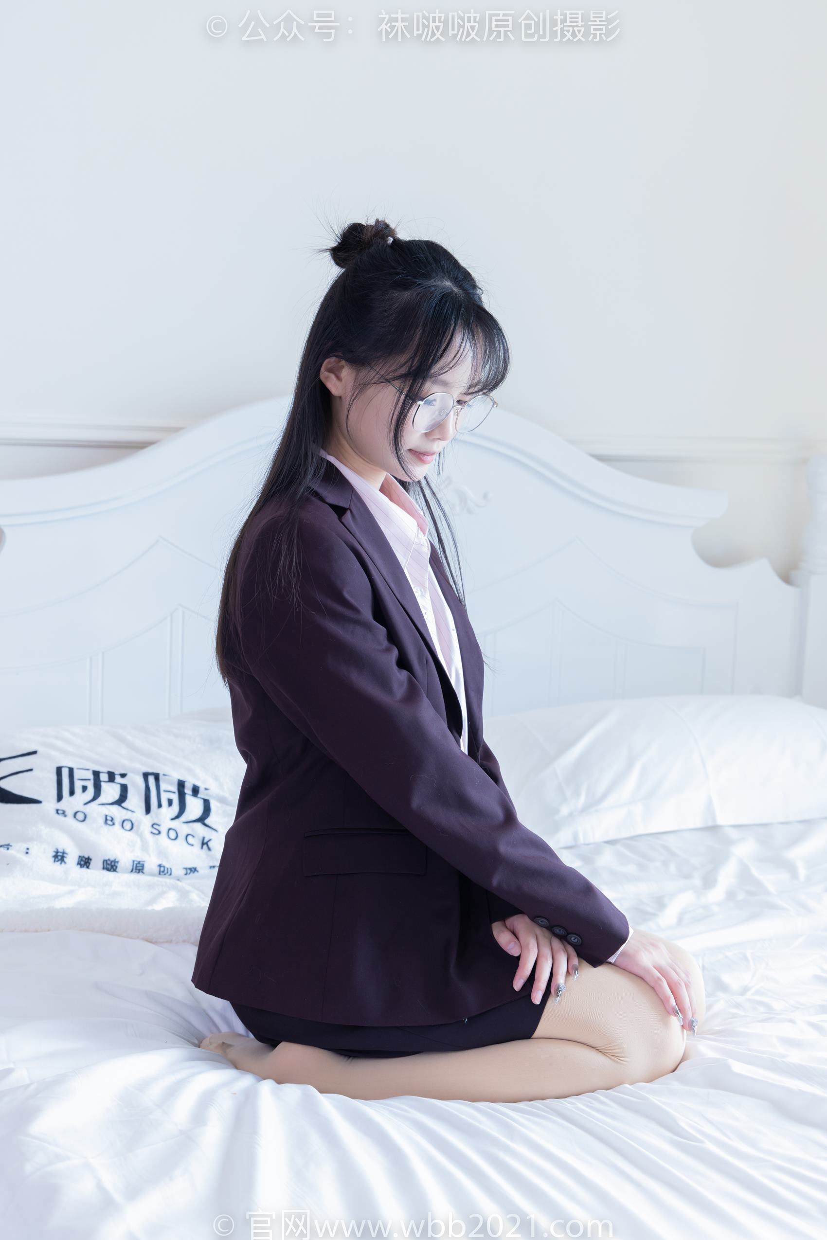 图片[68]-[BoBoSocks袜啵啵]NO.362 甜甜圈-两双皮鞋、厚肉丝、厚黑丝、ol制服[230P] – 速更版-美库