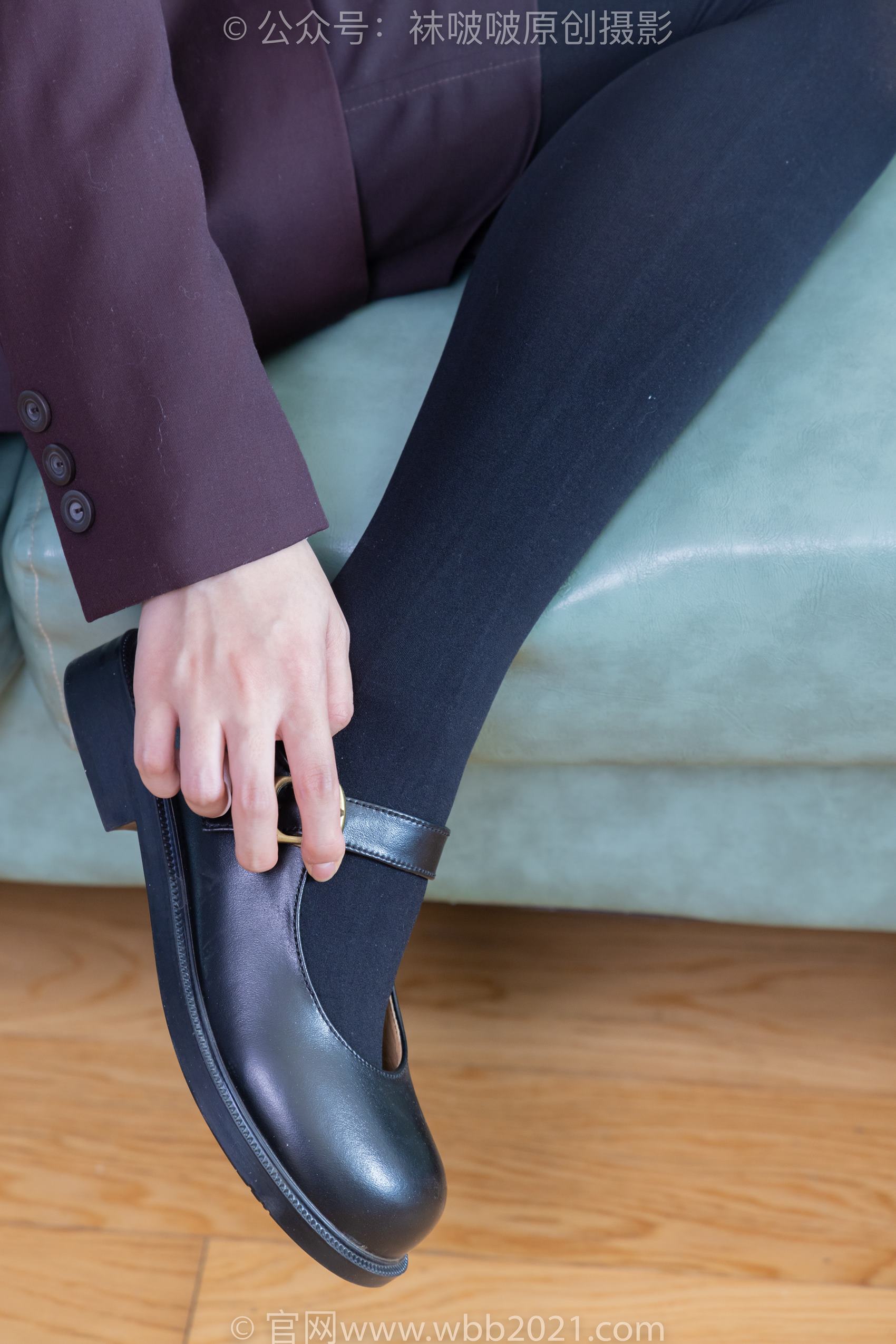 图片[114]-[BoBoSocks袜啵啵]NO.362 甜甜圈-两双皮鞋、厚肉丝、厚黑丝、ol制服[230P] – 速更版-美库