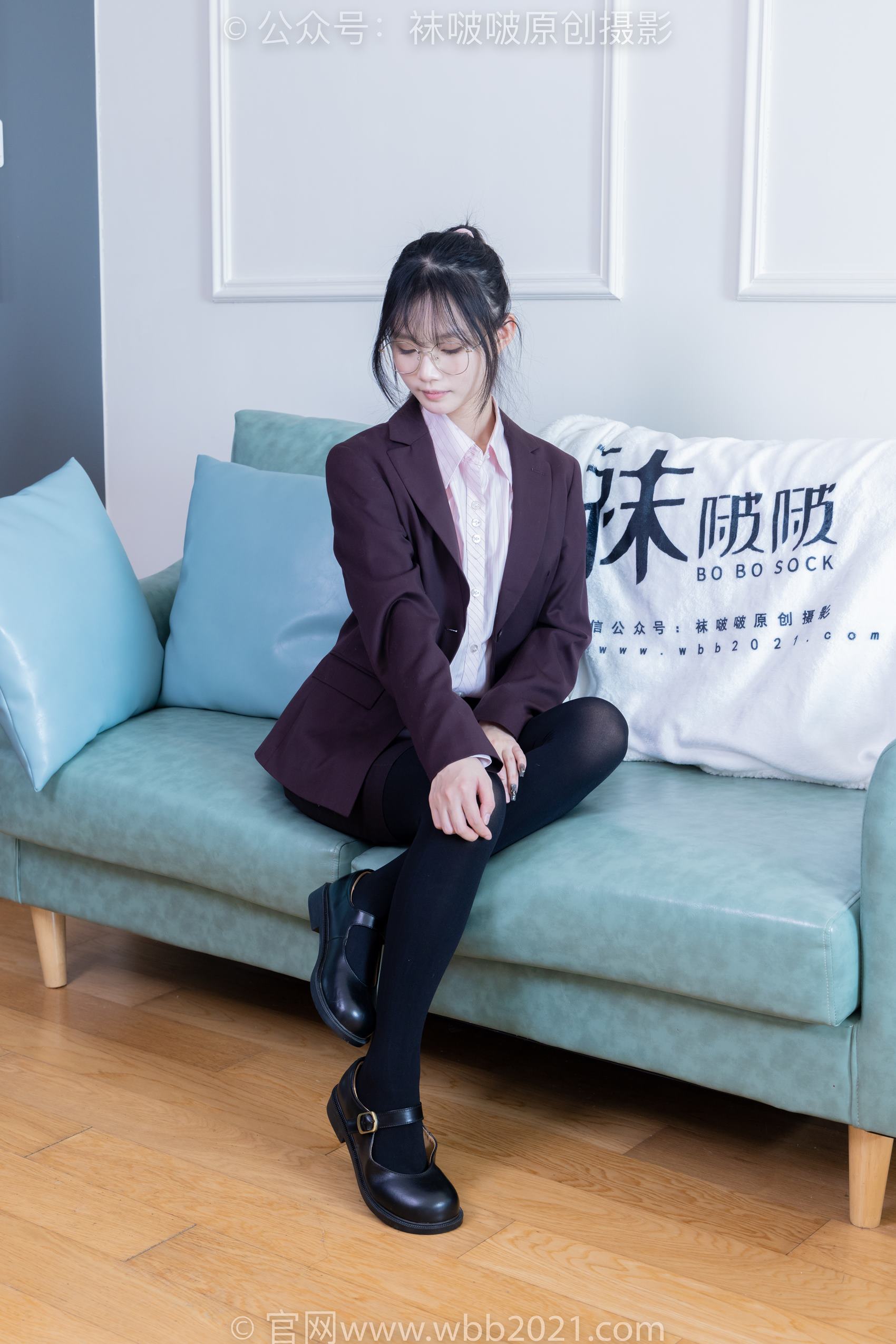 图片[121]-[BoBoSocks袜啵啵]NO.362 甜甜圈-两双皮鞋、厚肉丝、厚黑丝、ol制服[230P] – 速更版-美库