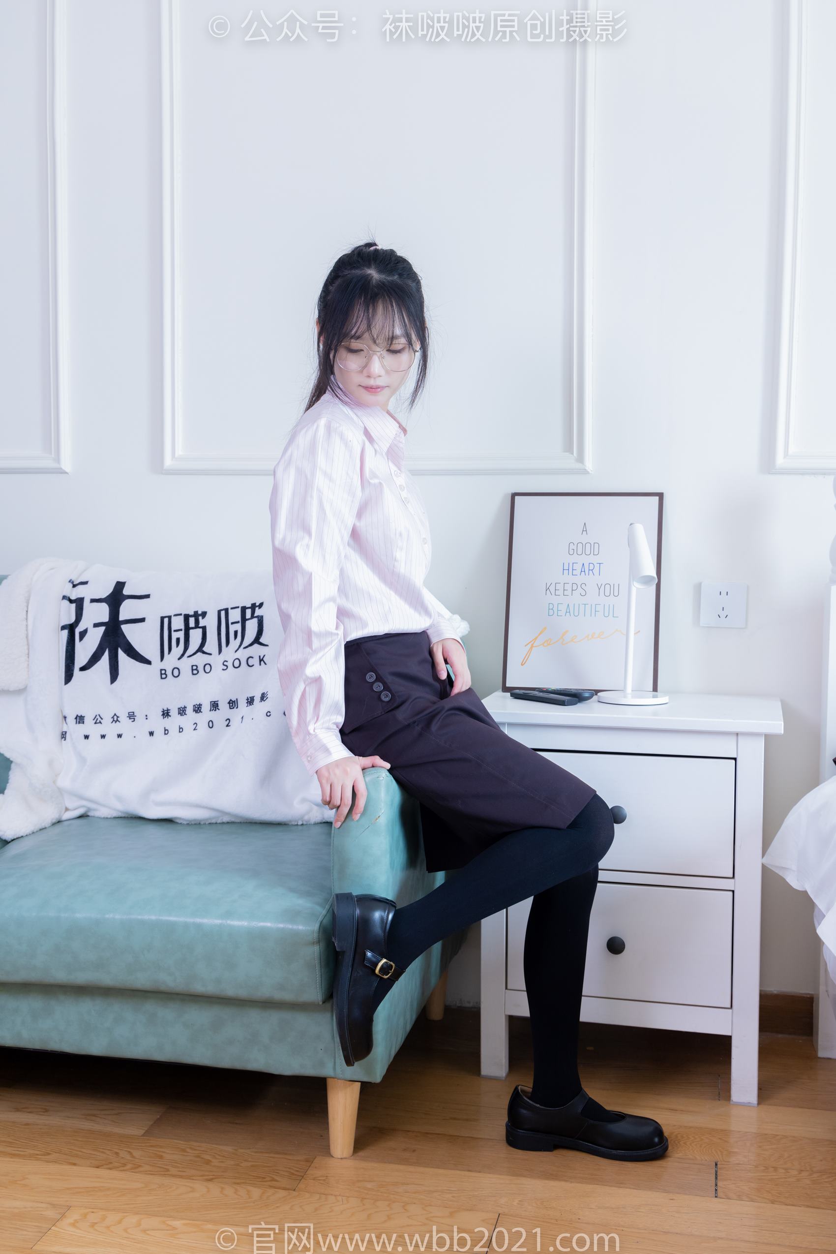 图片[134]-[BoBoSocks袜啵啵]NO.362 甜甜圈-两双皮鞋、厚肉丝、厚黑丝、ol制服[230P] – 速更版-美库