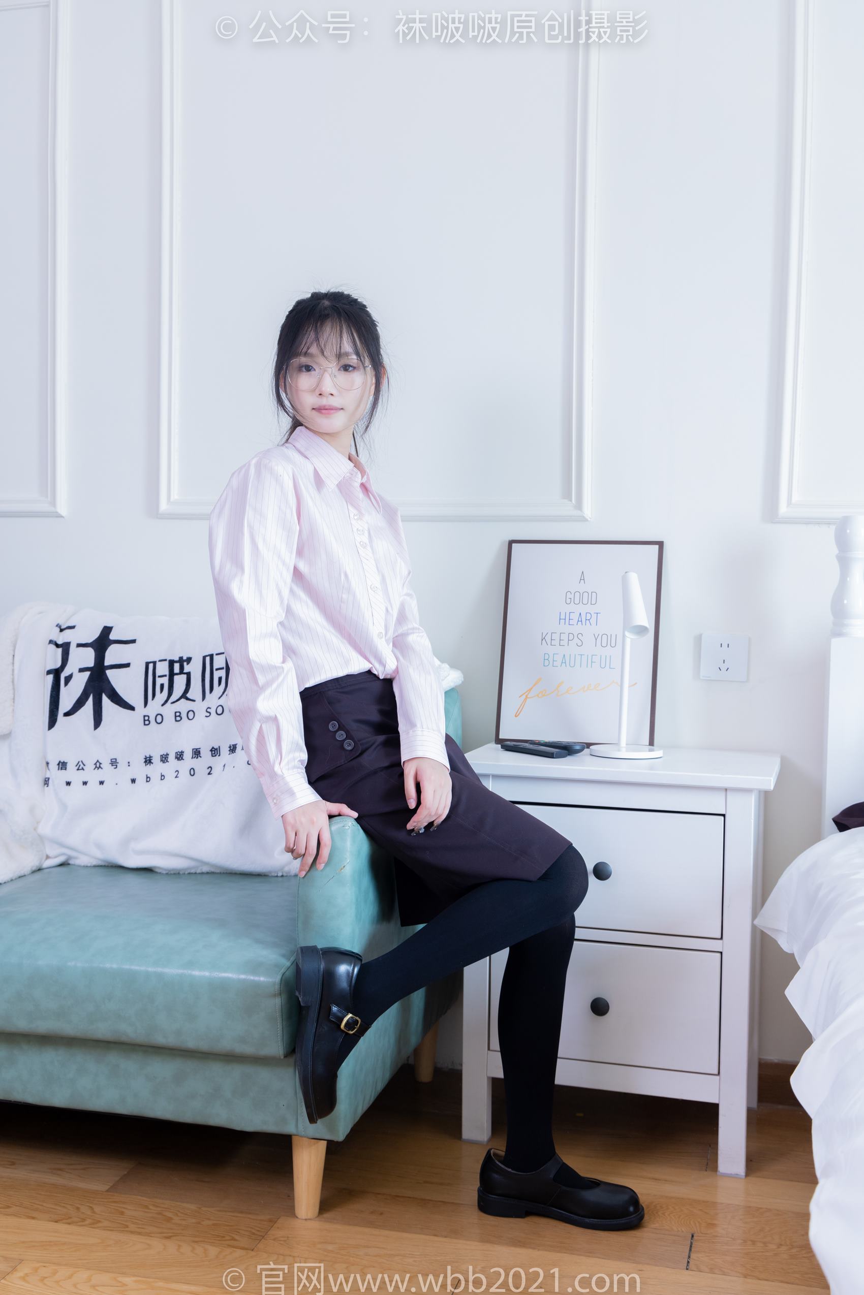 图片[135]-[BoBoSocks袜啵啵]NO.362 甜甜圈-两双皮鞋、厚肉丝、厚黑丝、ol制服[230P] – 速更版-美库