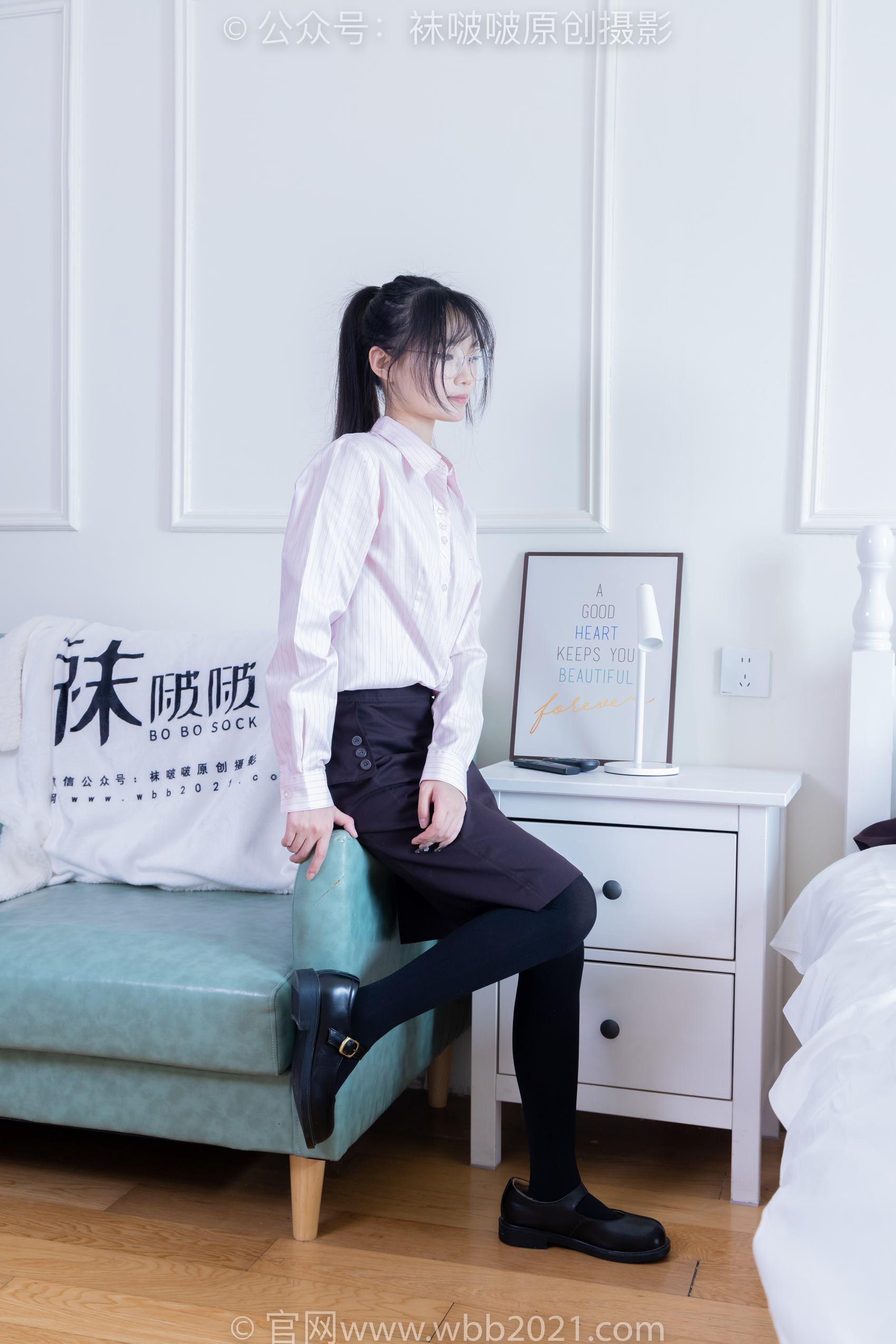 图片[136]-[BoBoSocks袜啵啵]NO.362 甜甜圈-两双皮鞋、厚肉丝、厚黑丝、ol制服[230P] – 速更版-美库