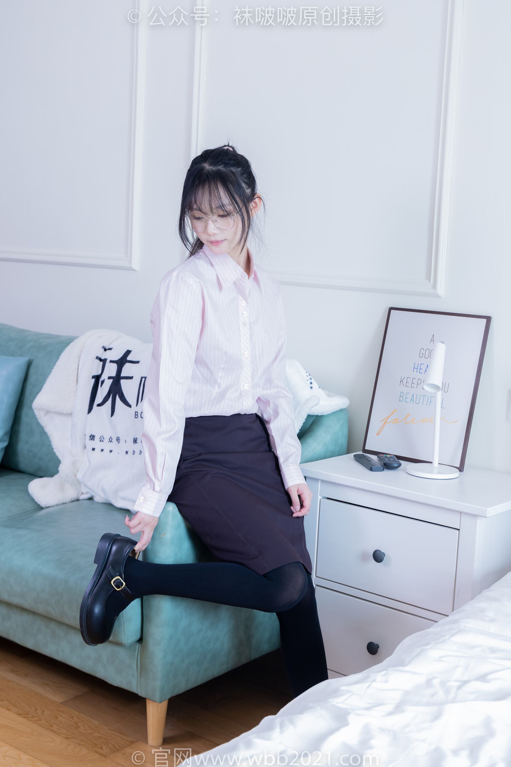 图片[139]-[BoBoSocks袜啵啵]NO.362 甜甜圈-两双皮鞋、厚肉丝、厚黑丝、ol制服[230P] – 速更版-美库