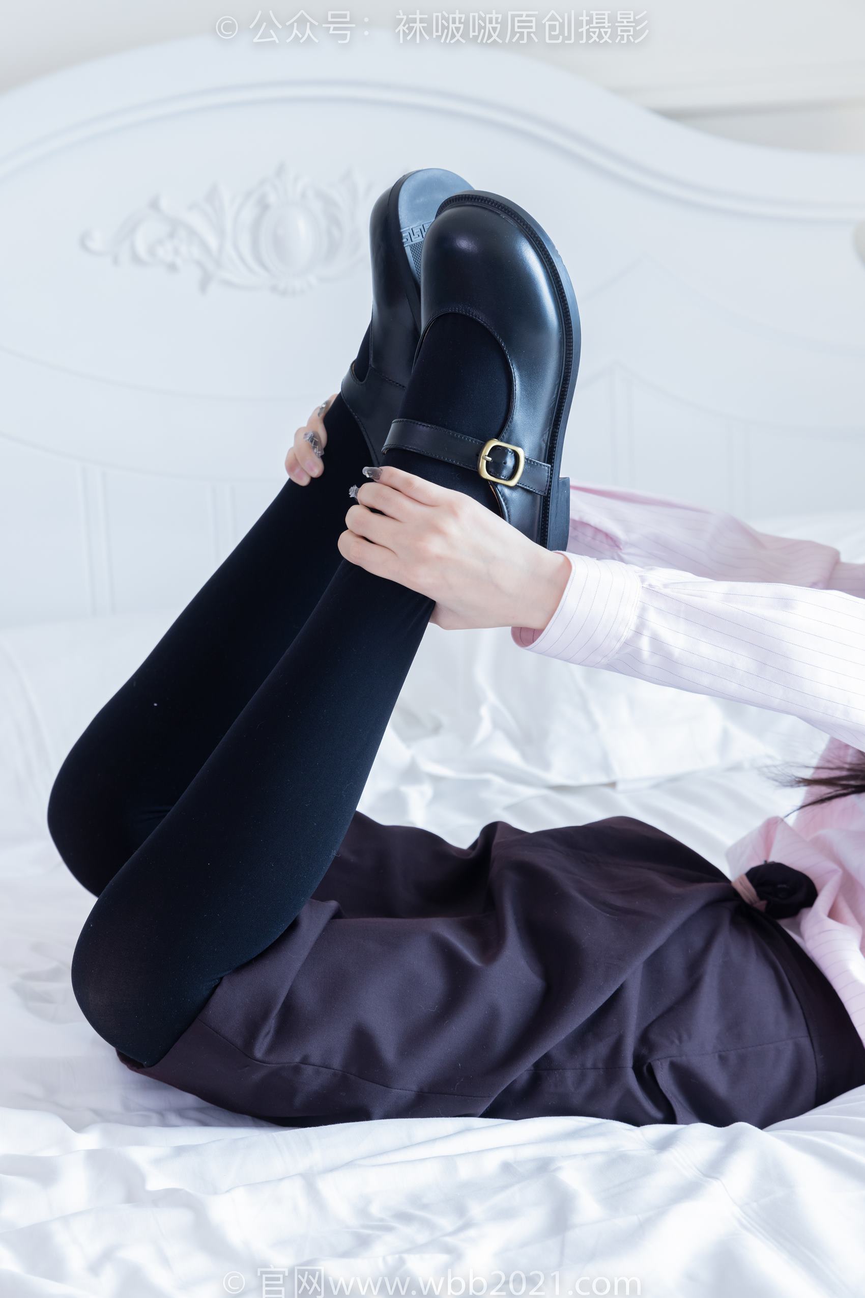 图片[148]-[BoBoSocks袜啵啵]NO.362 甜甜圈-两双皮鞋、厚肉丝、厚黑丝、ol制服[230P] – 速更版-美库