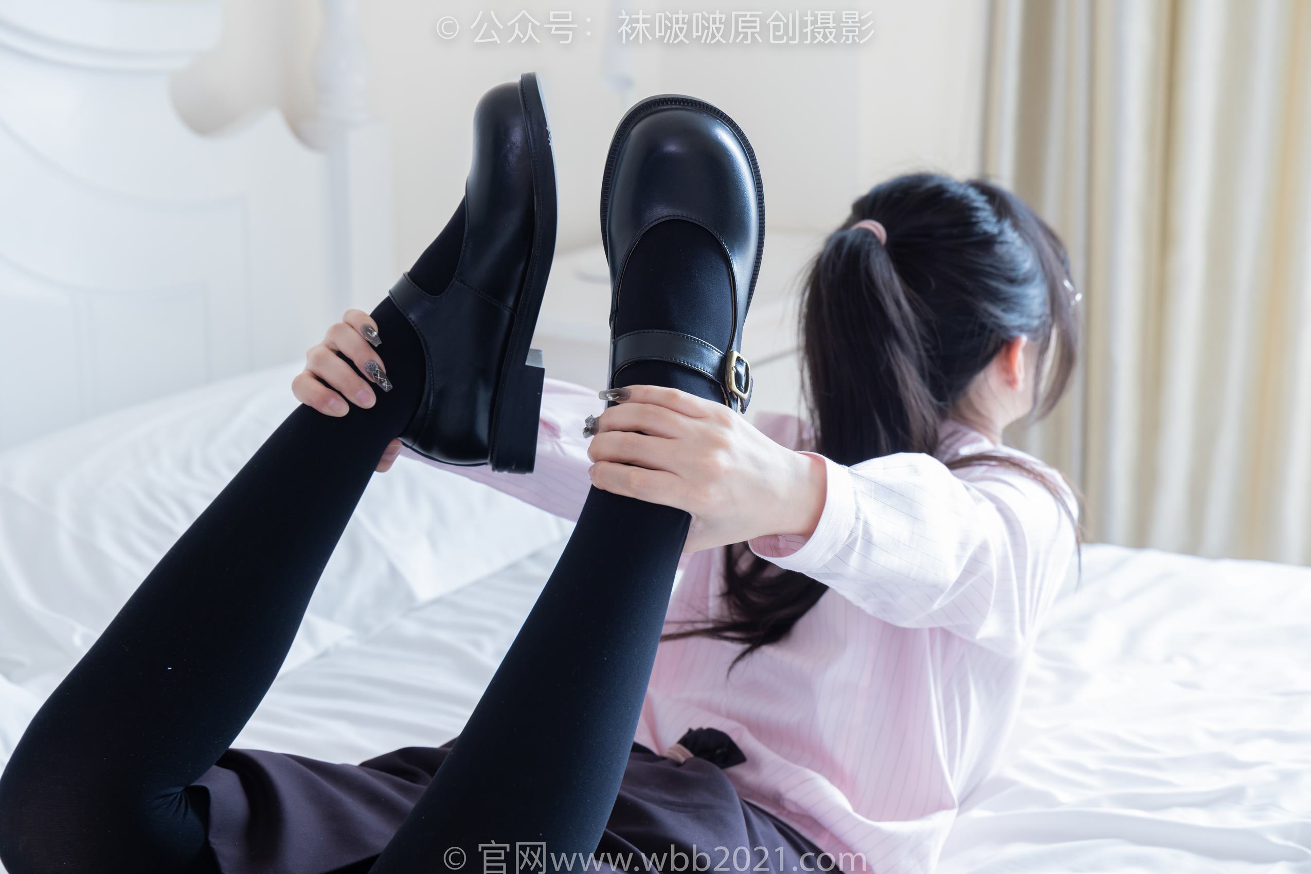 图片[149]-[BoBoSocks袜啵啵]NO.362 甜甜圈-两双皮鞋、厚肉丝、厚黑丝、ol制服[230P] – 速更版-美库