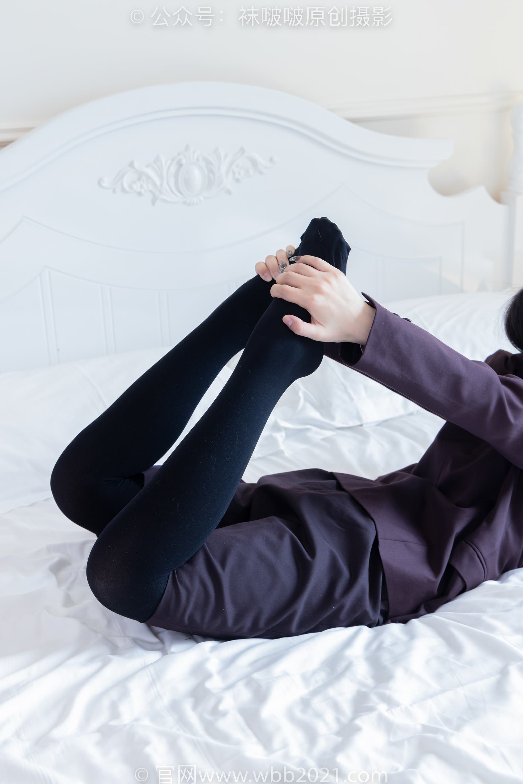 图片[159]-[BoBoSocks袜啵啵]NO.362 甜甜圈-两双皮鞋、厚肉丝、厚黑丝、ol制服[230P] – 速更版-美库