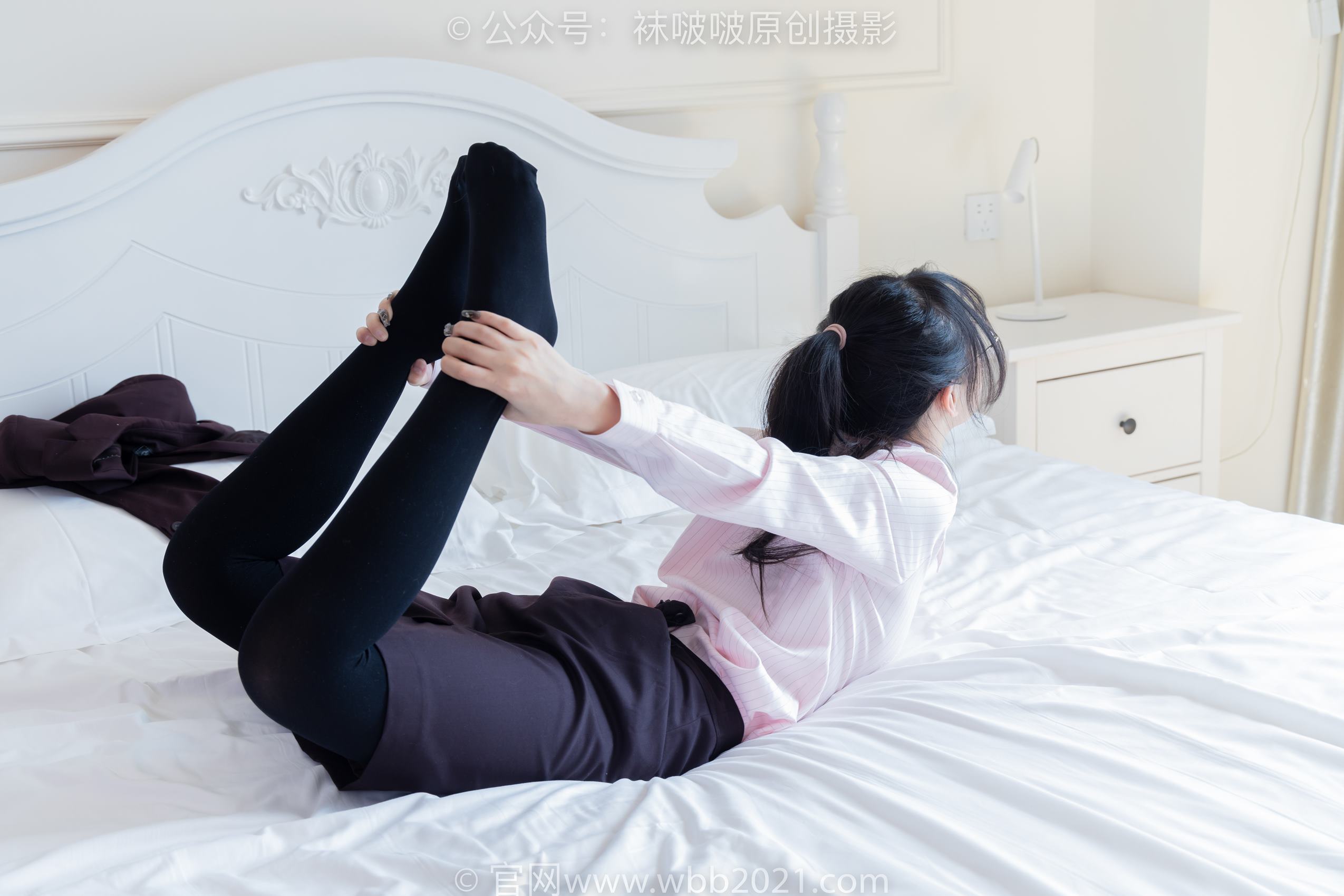 图片[167]-[BoBoSocks袜啵啵]NO.362 甜甜圈-两双皮鞋、厚肉丝、厚黑丝、ol制服[230P] – 速更版-美库