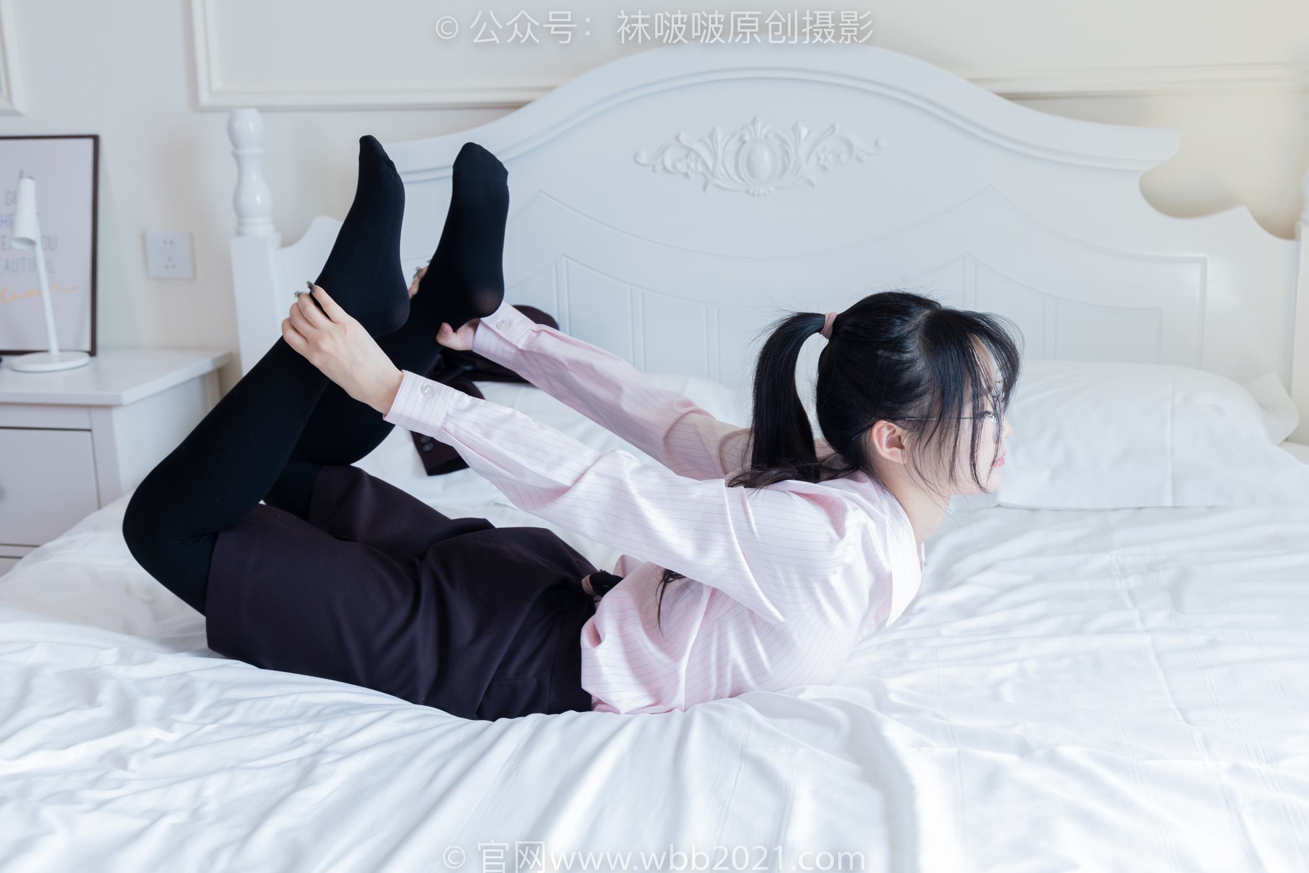 图片[169]-[BoBoSocks袜啵啵]NO.362 甜甜圈-两双皮鞋、厚肉丝、厚黑丝、ol制服[230P] – 速更版-美库