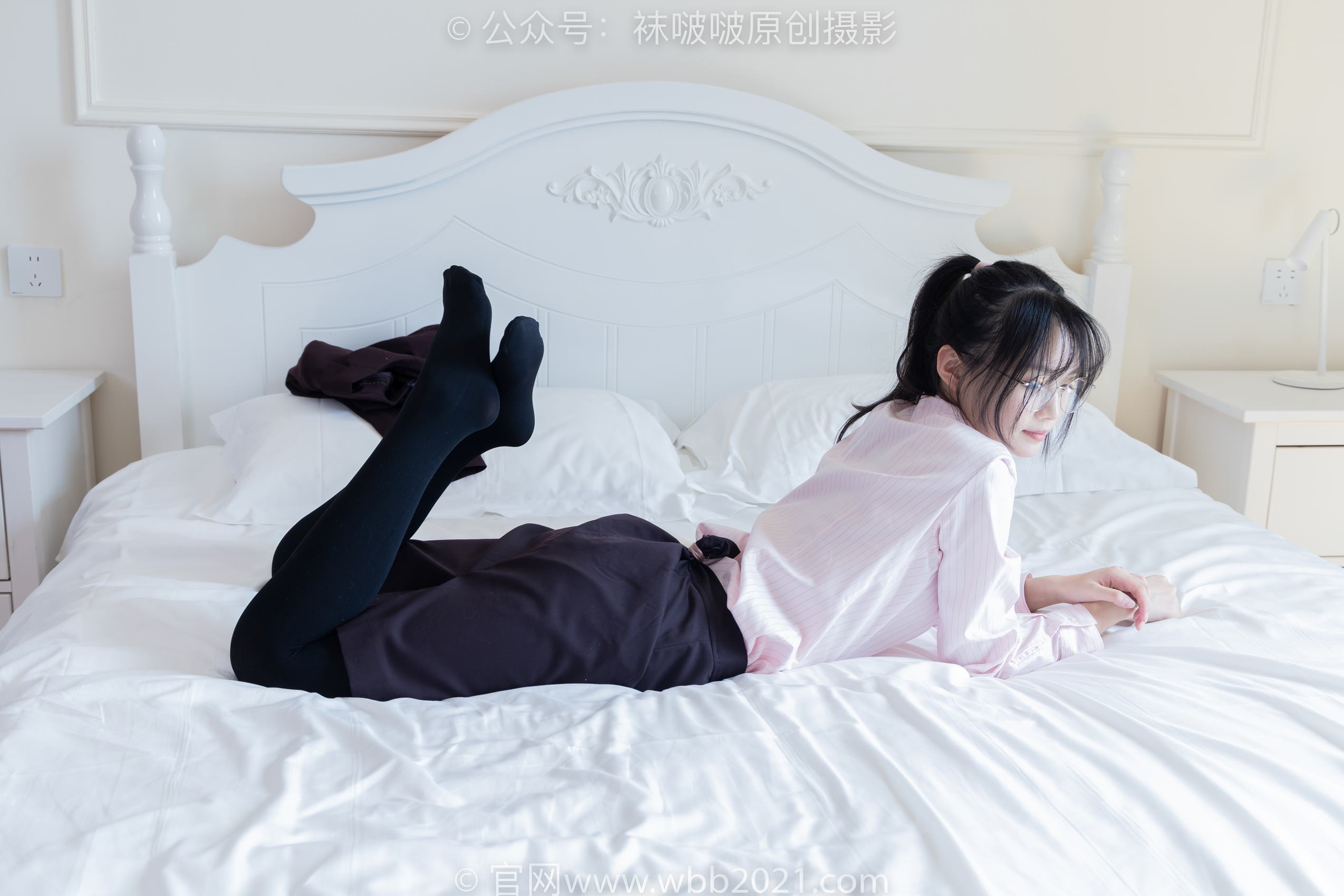 图片[170]-[BoBoSocks袜啵啵]NO.362 甜甜圈-两双皮鞋、厚肉丝、厚黑丝、ol制服[230P] – 速更版-美库