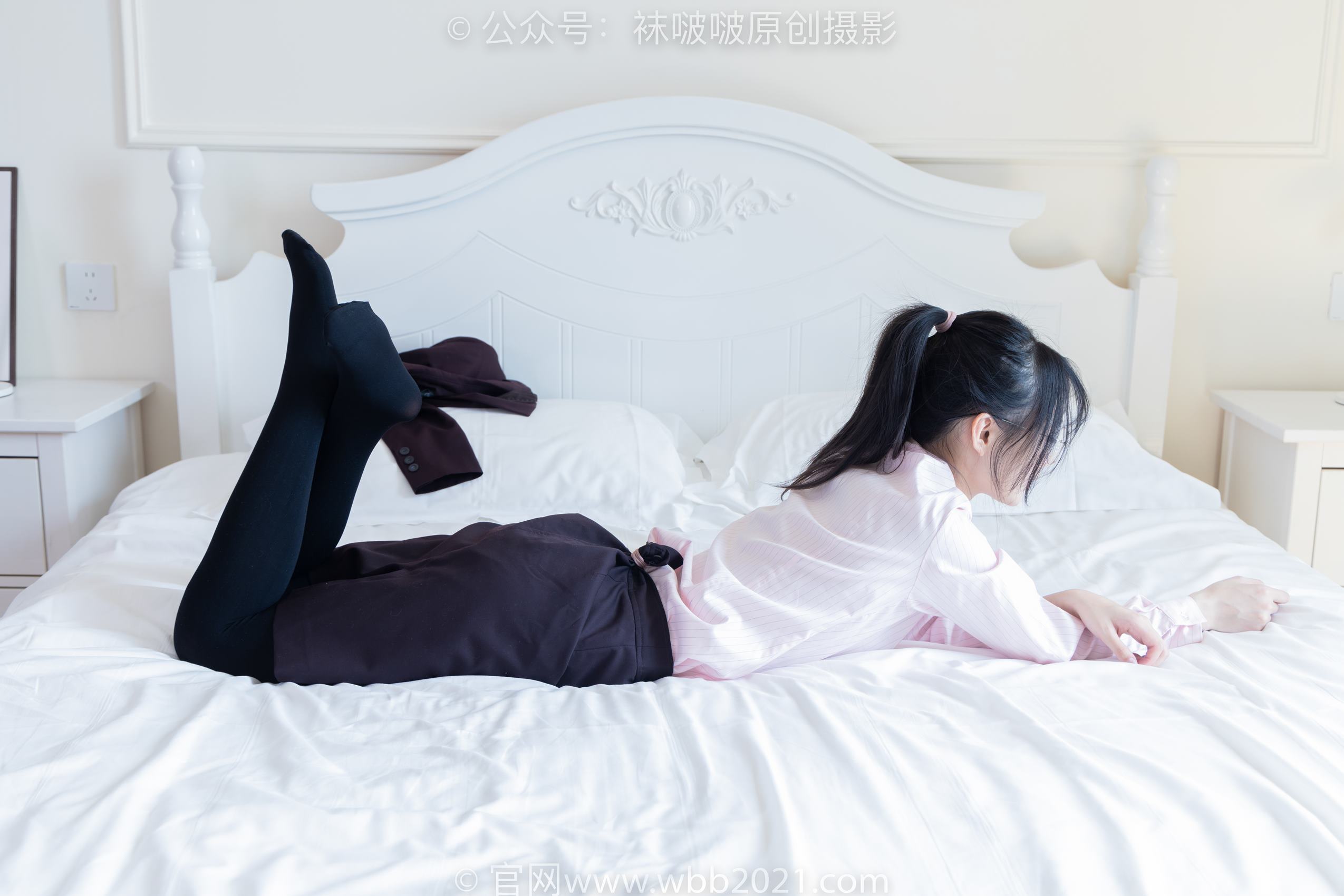 图片[174]-[BoBoSocks袜啵啵]NO.362 甜甜圈-两双皮鞋、厚肉丝、厚黑丝、ol制服[230P] – 速更版-美库