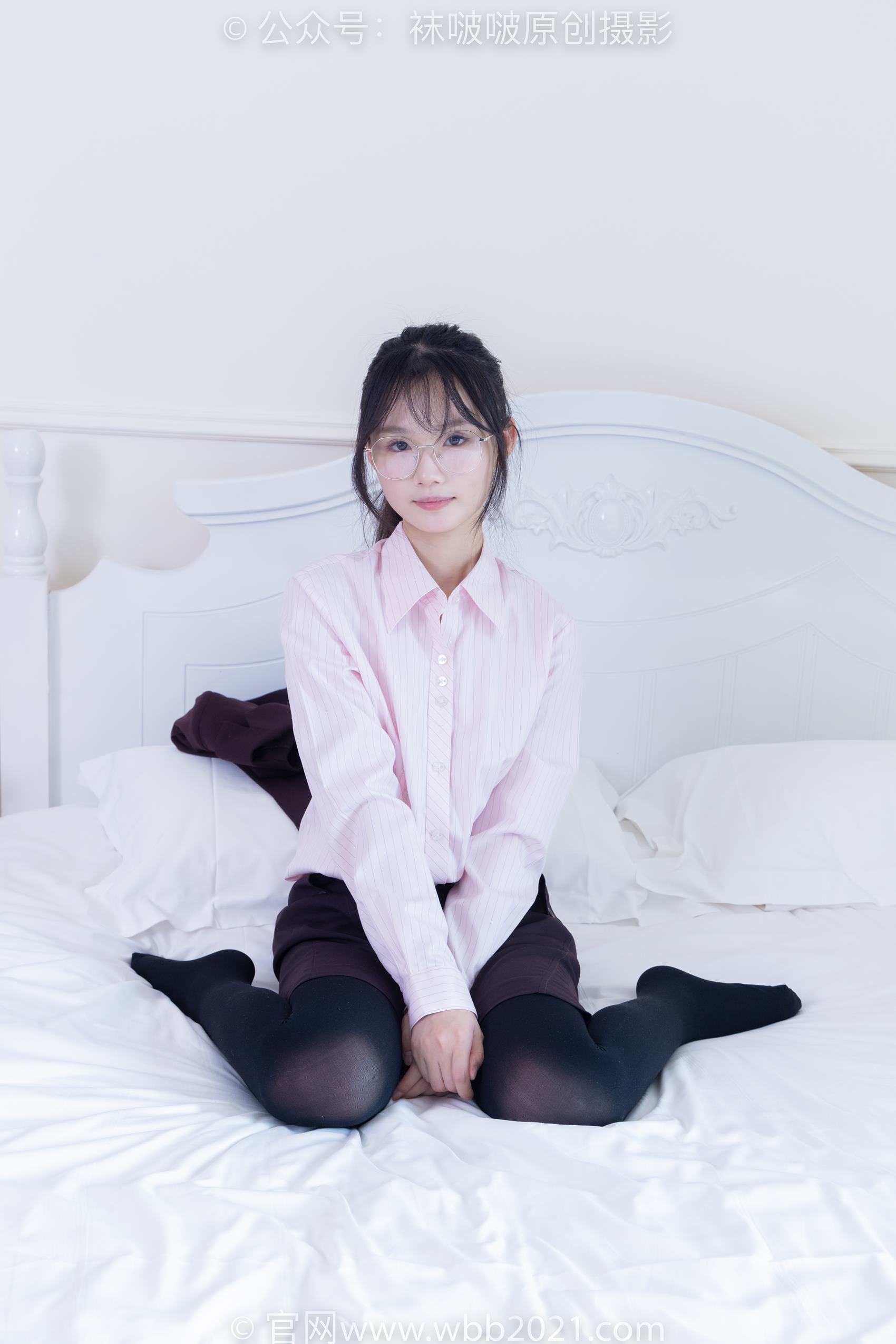 图片[188]-[BoBoSocks袜啵啵]NO.362 甜甜圈-两双皮鞋、厚肉丝、厚黑丝、ol制服[230P] – 速更版-美库