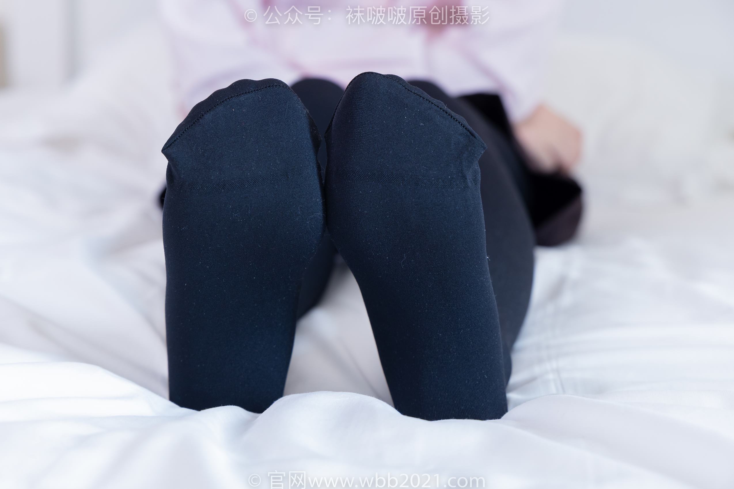 图片[189]-[BoBoSocks袜啵啵]NO.362 甜甜圈-两双皮鞋、厚肉丝、厚黑丝、ol制服[230P] – 速更版-美库