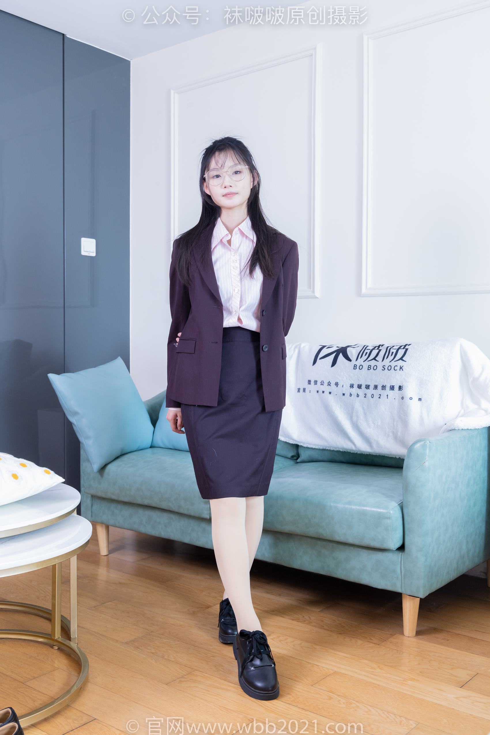 图片[226]-[BoBoSocks袜啵啵]NO.362 甜甜圈-两双皮鞋、厚肉丝、厚黑丝、ol制服[230P] – 速更版-美库