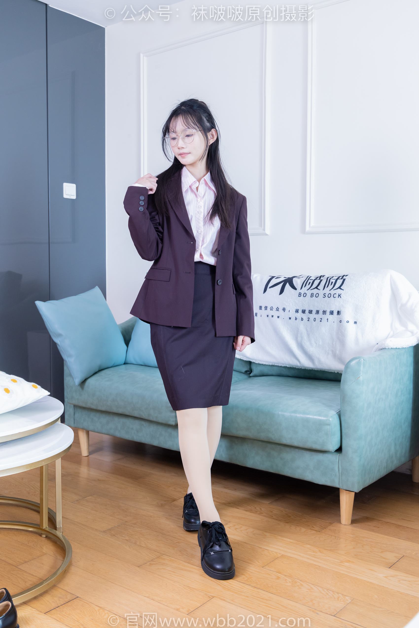 图片[228]-[BoBoSocks袜啵啵]NO.362 甜甜圈-两双皮鞋、厚肉丝、厚黑丝、ol制服[230P] – 速更版-美库