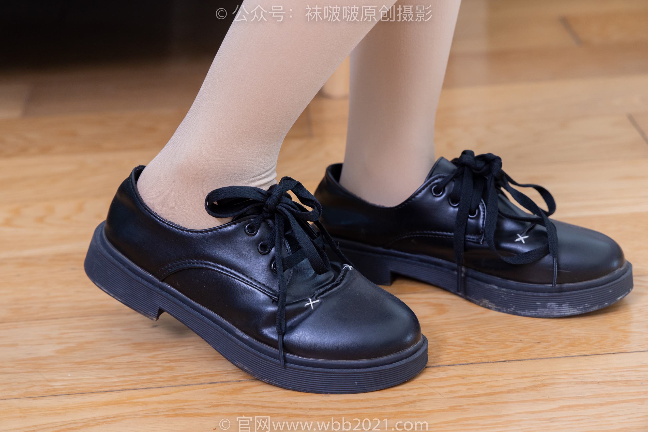 图片[229]-[BoBoSocks袜啵啵]NO.362 甜甜圈-两双皮鞋、厚肉丝、厚黑丝、ol制服[230P] – 速更版-美库