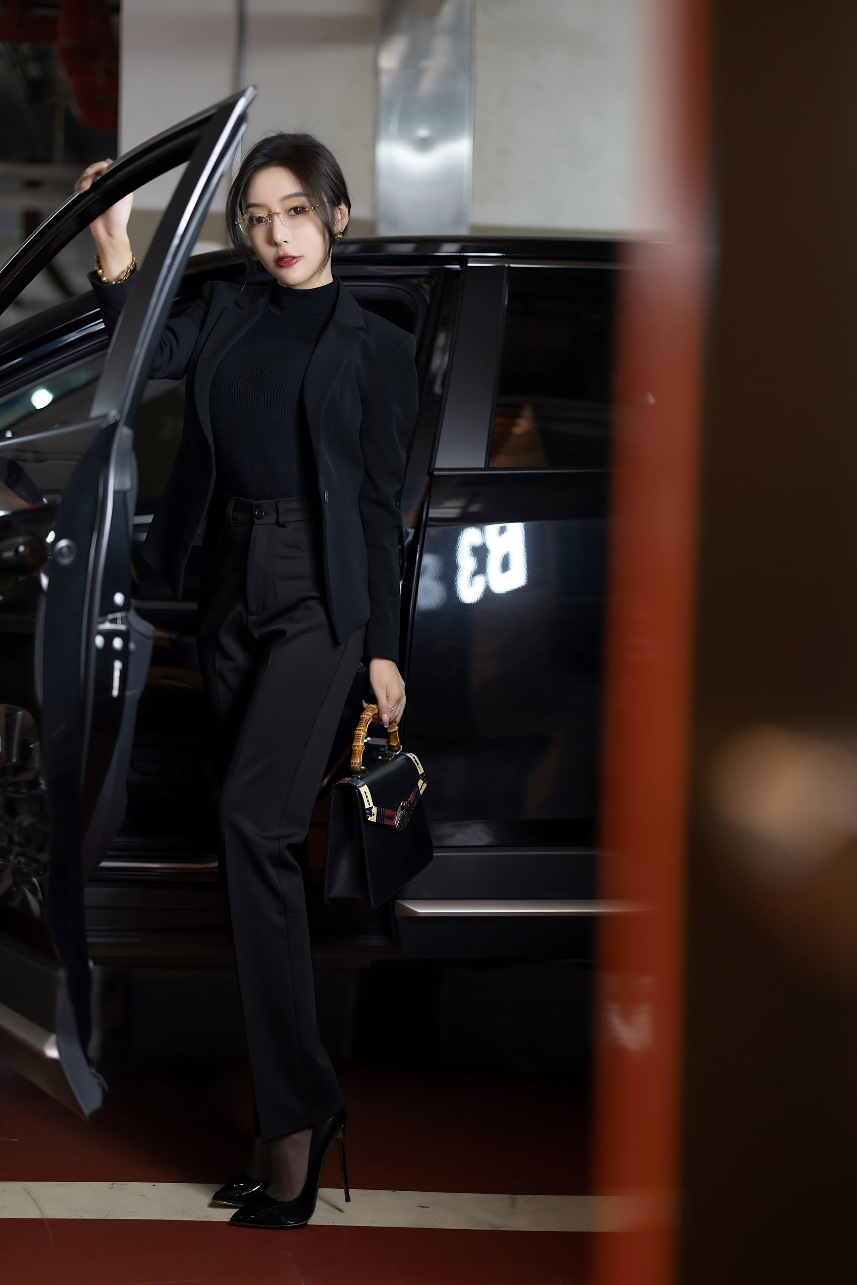 图片[60]-秀人模特@王馨瑶Yanni – 黑色西装加西裤高启兰 [61P] – 速更版-美库
