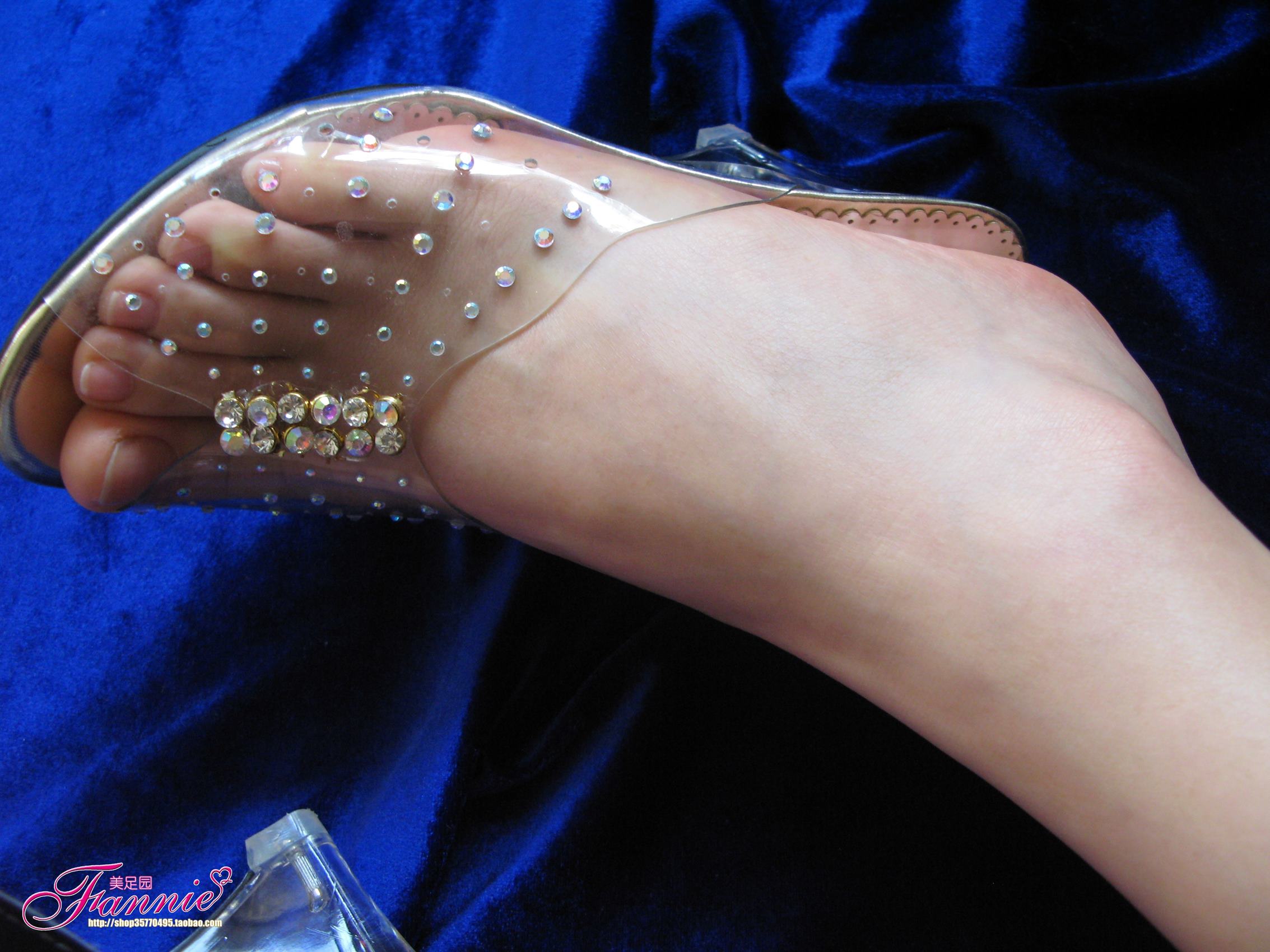 图片[36]-Fannie芬妮每足园 No.462 五月的高跟鞋 水晶凉拖[138P] – 速更版-美库