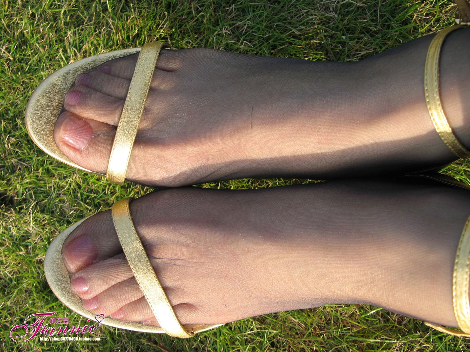 图片[43]-Fannie芬妮每足园 No.464 夕阳醉了 纯丝高跟[47P] – 速更版-美库