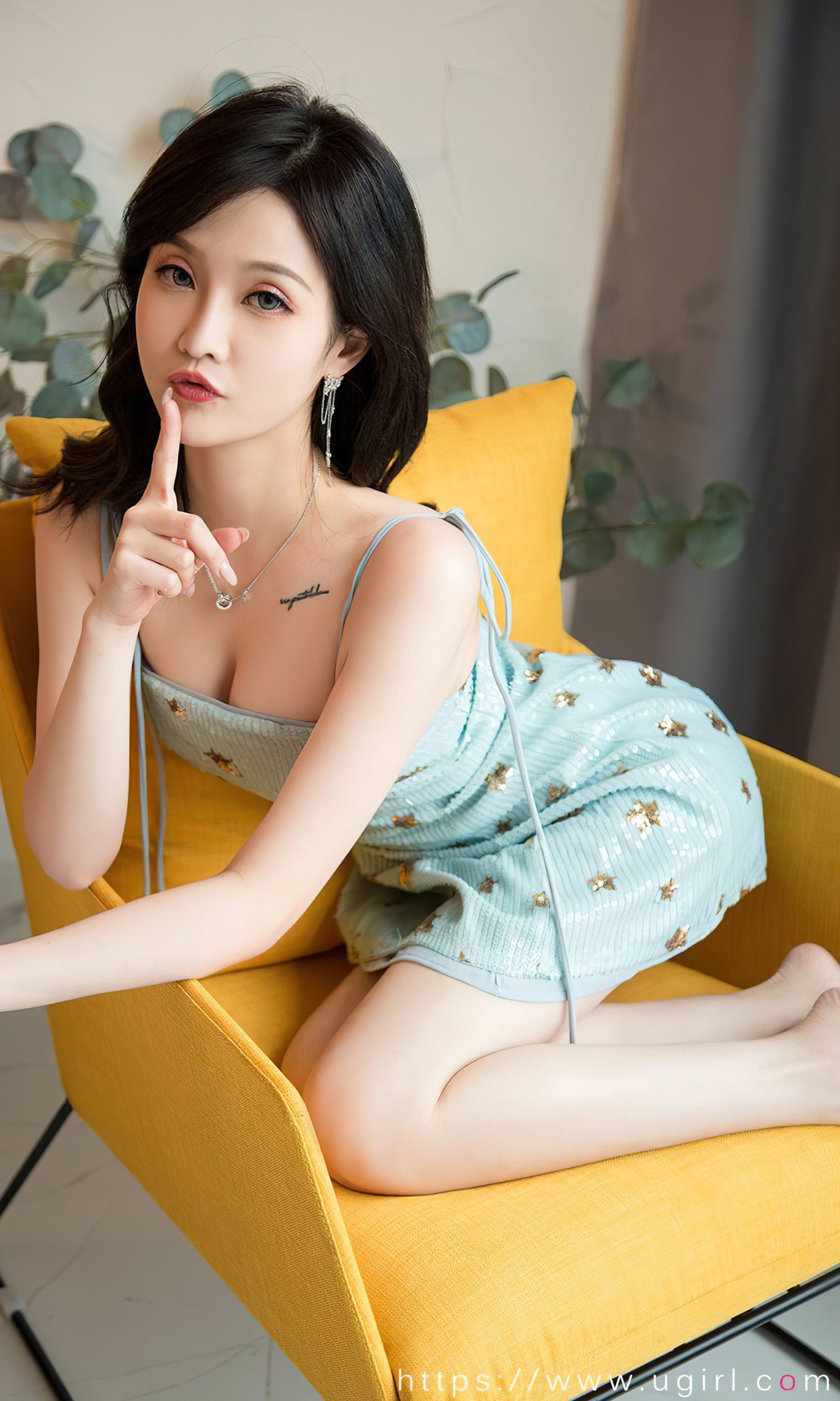 图片[34]-[爱尤物]2024 NO.2830 清澈的你 露儿[35P] – 速更版-美库