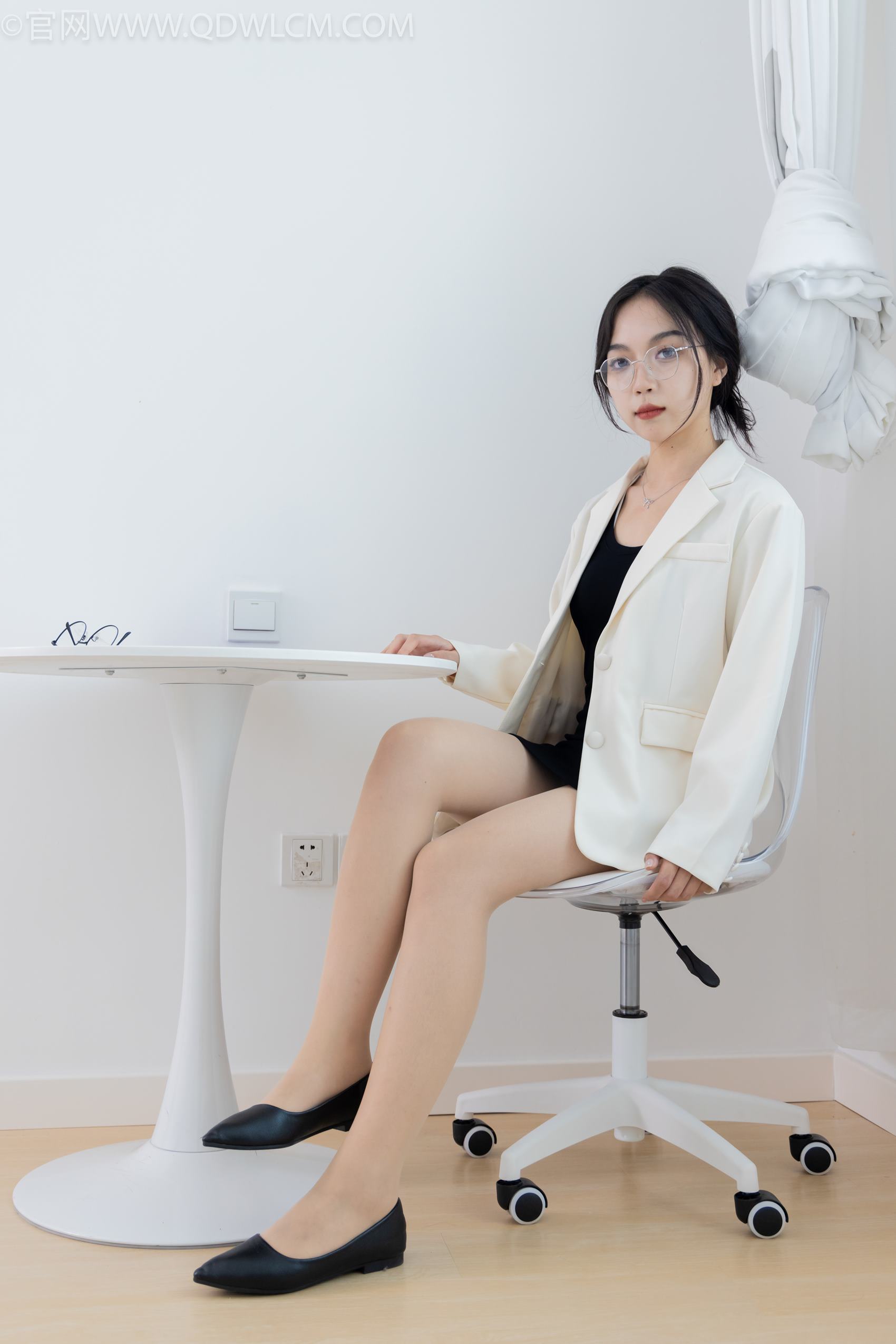 图片[23]-物恋传媒 NO.1937 纱纱-一笑了之[160P] – 速更版-美库