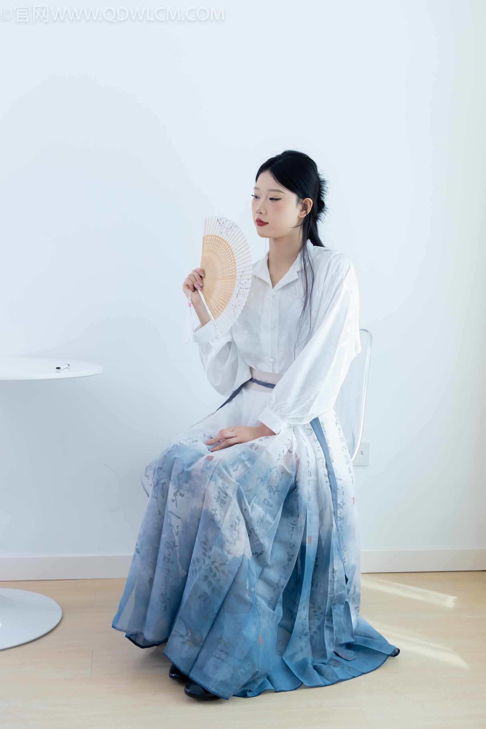 图片[12]-物恋传媒 NO.1938 小竹-清明雨上[158P] – 速更版-美库