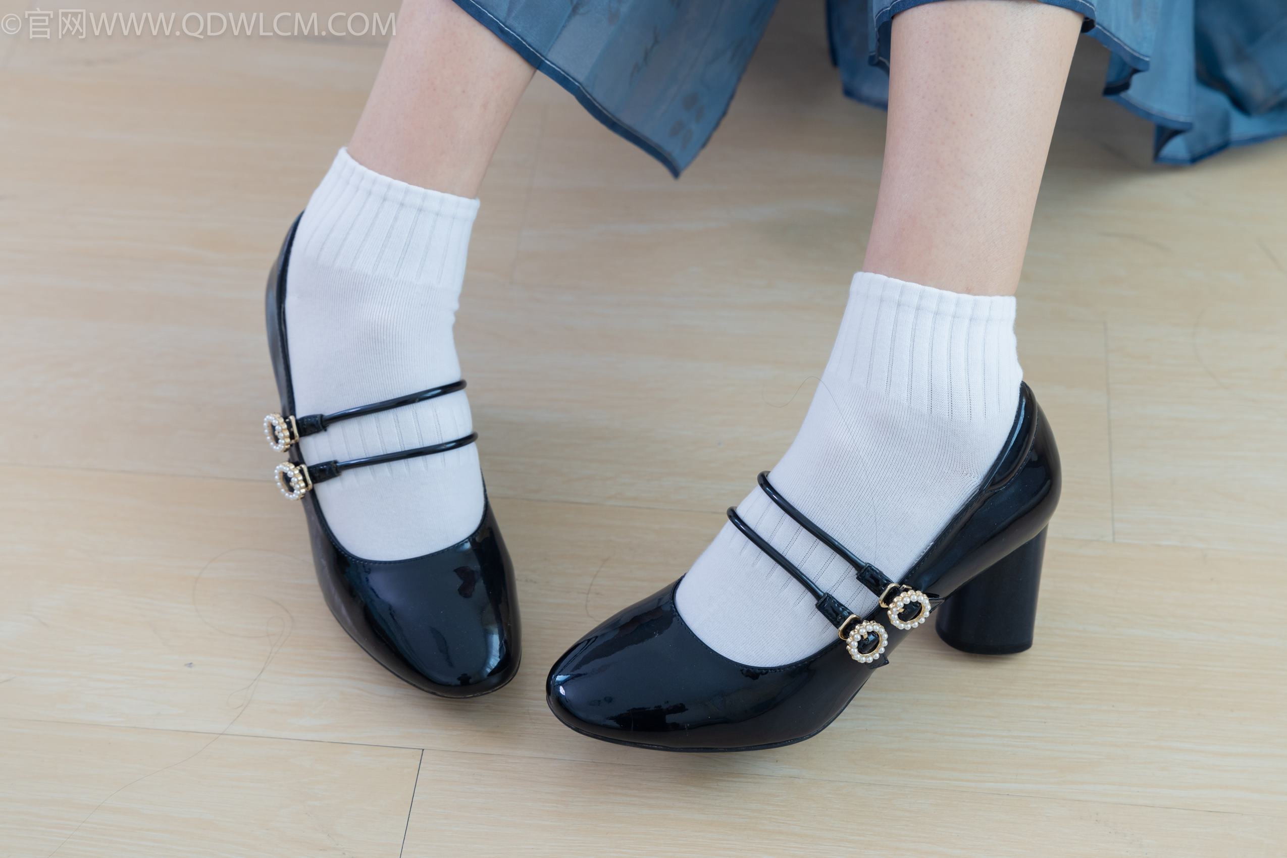 图片[17]-物恋传媒 NO.1938 小竹-清明雨上[158P] – 速更版-美库