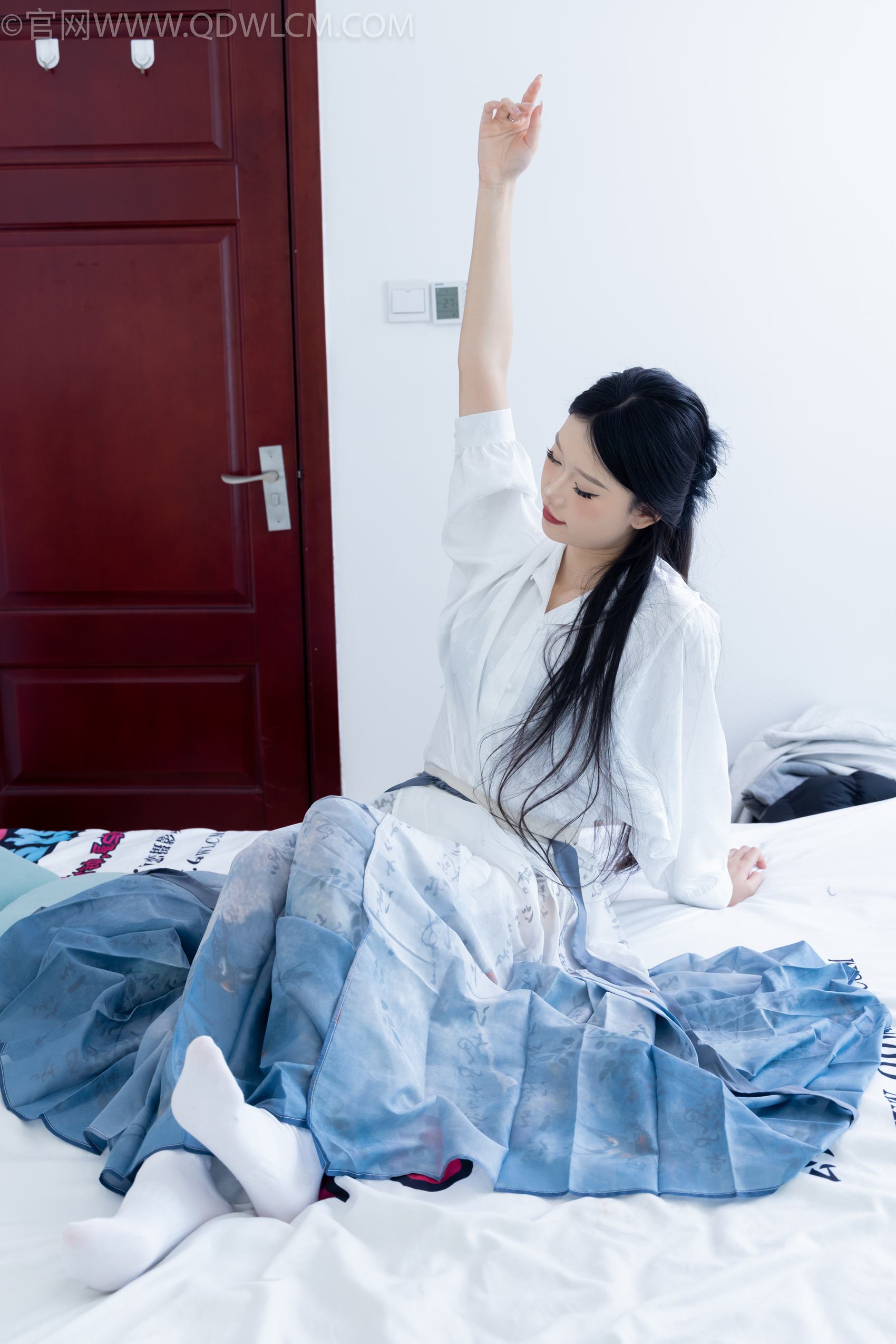 图片[98]-物恋传媒 NO.1938 小竹-清明雨上[158P] – 速更版-美库