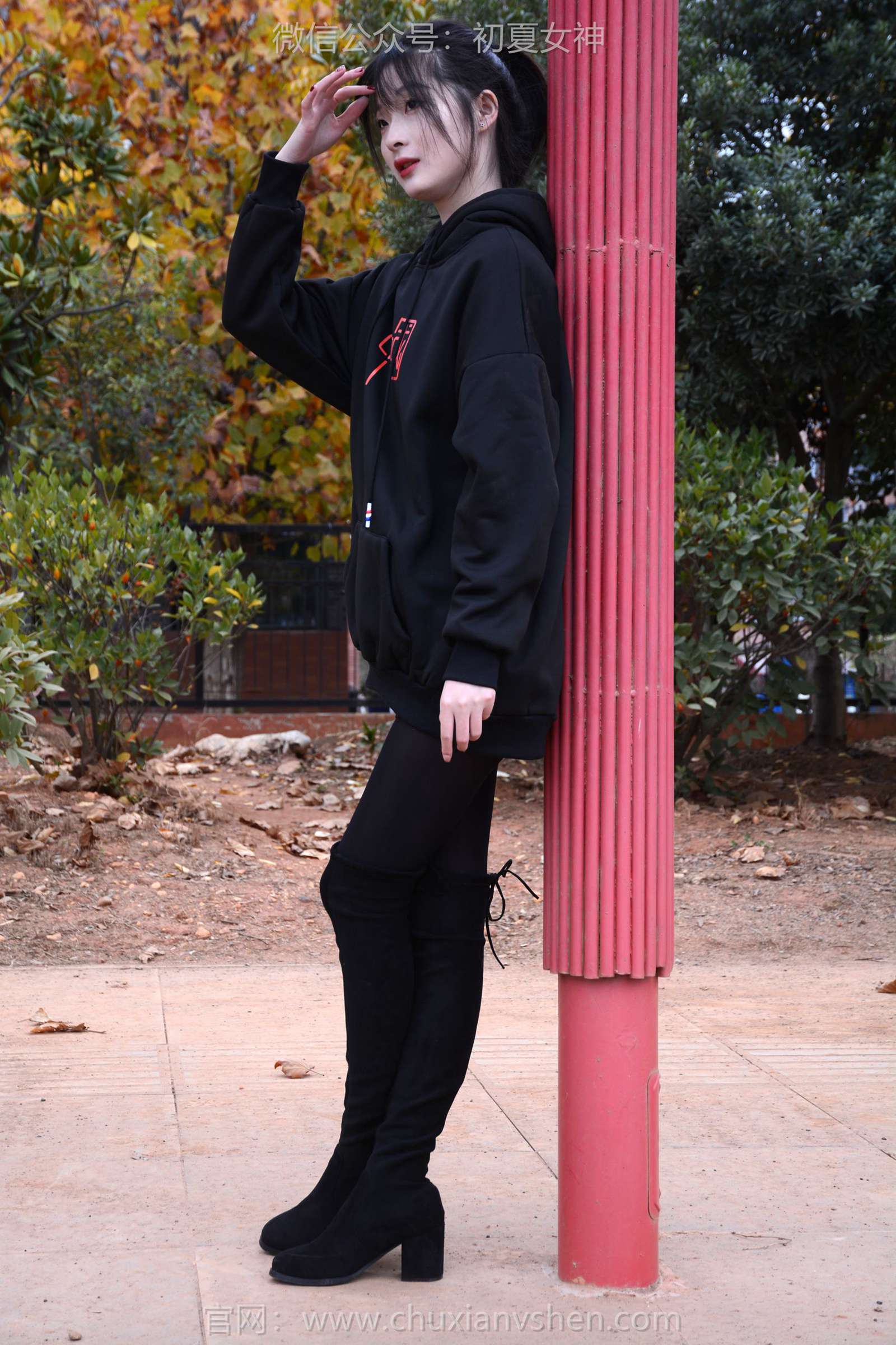 图片[25]-初夏女神 NO.132 安妮 浅看红枫[120P] – 速更版-美库