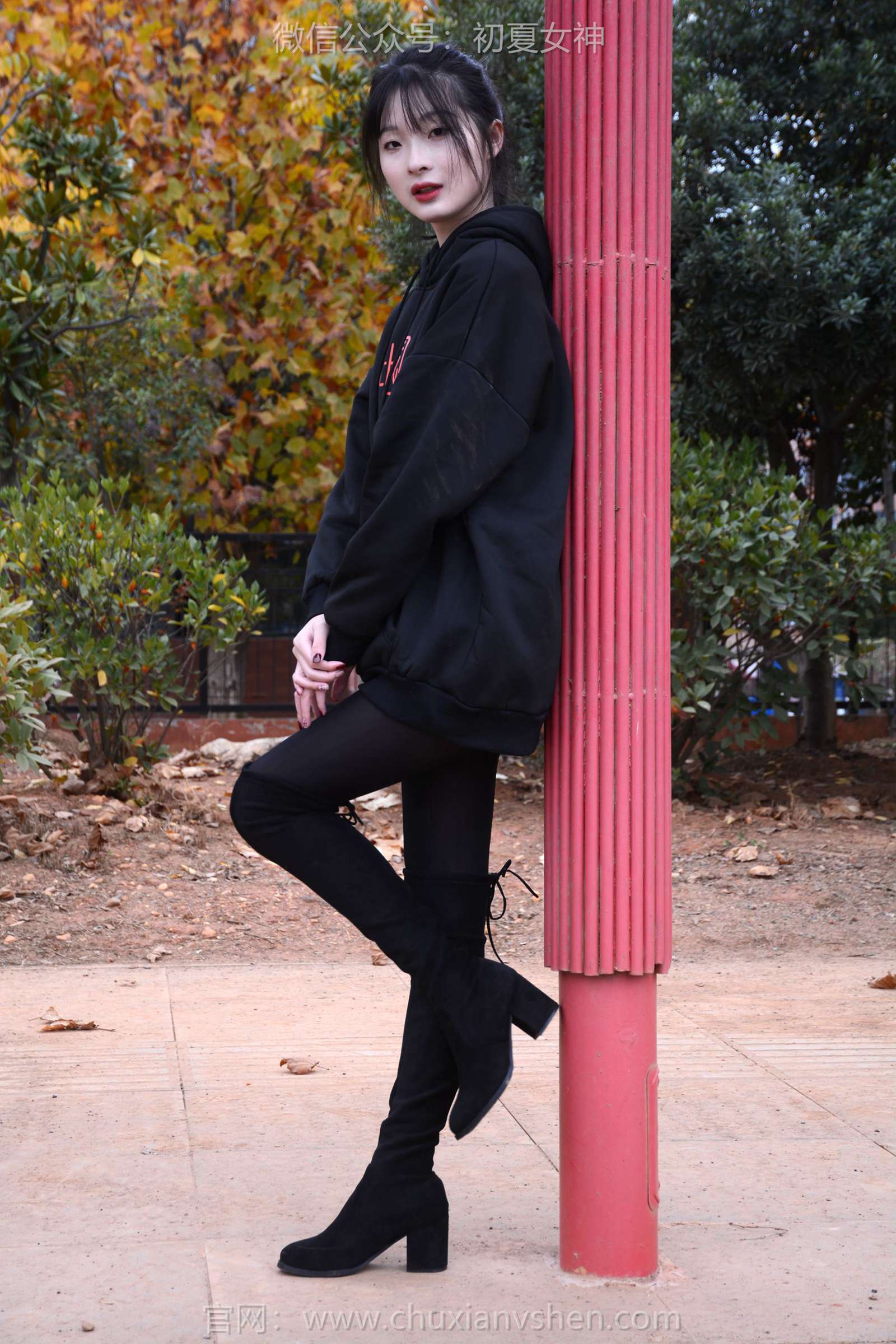 图片[26]-初夏女神 NO.132 安妮 浅看红枫[120P] – 速更版-美库