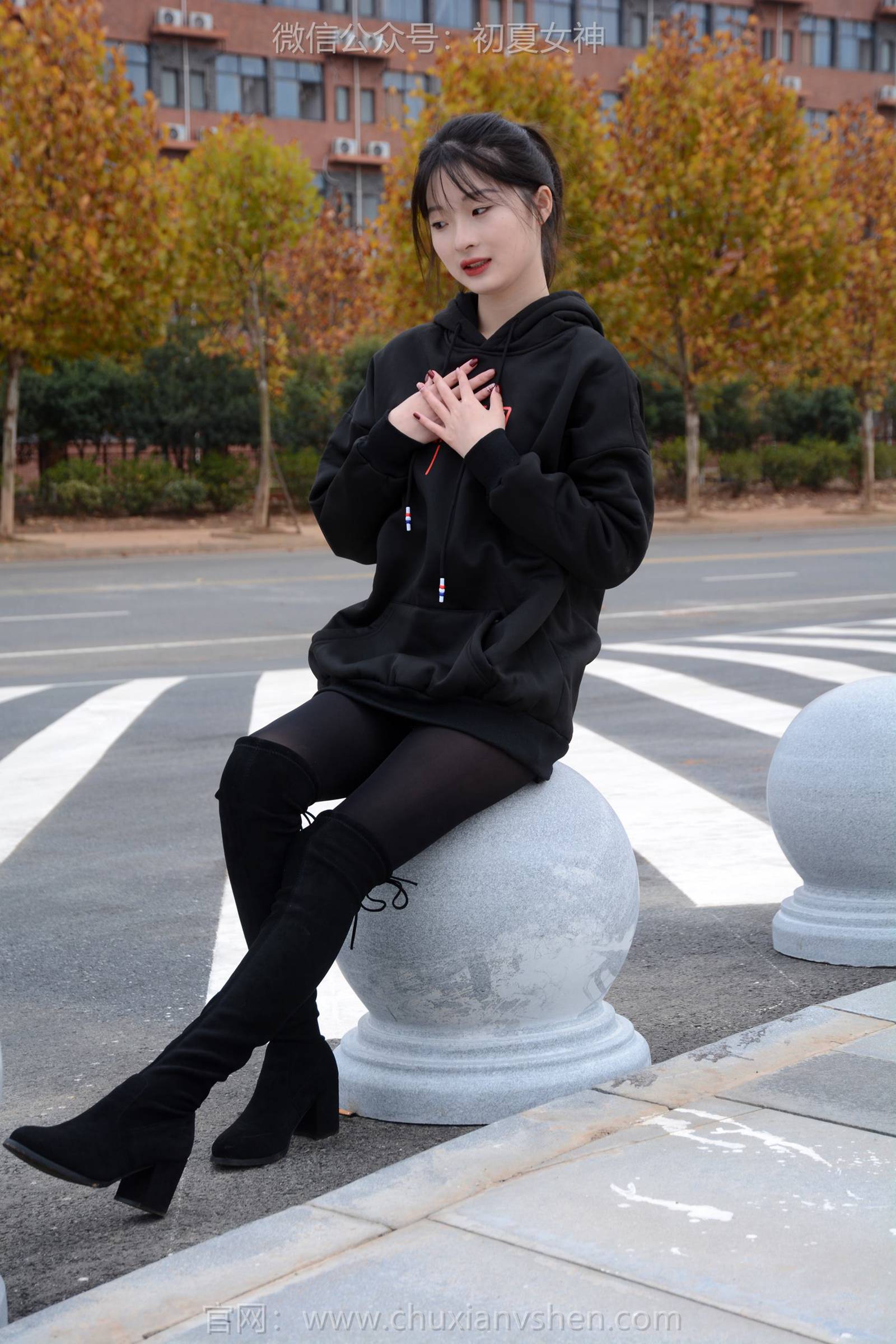 图片[30]-初夏女神 NO.132 安妮 浅看红枫[120P] – 速更版-美库